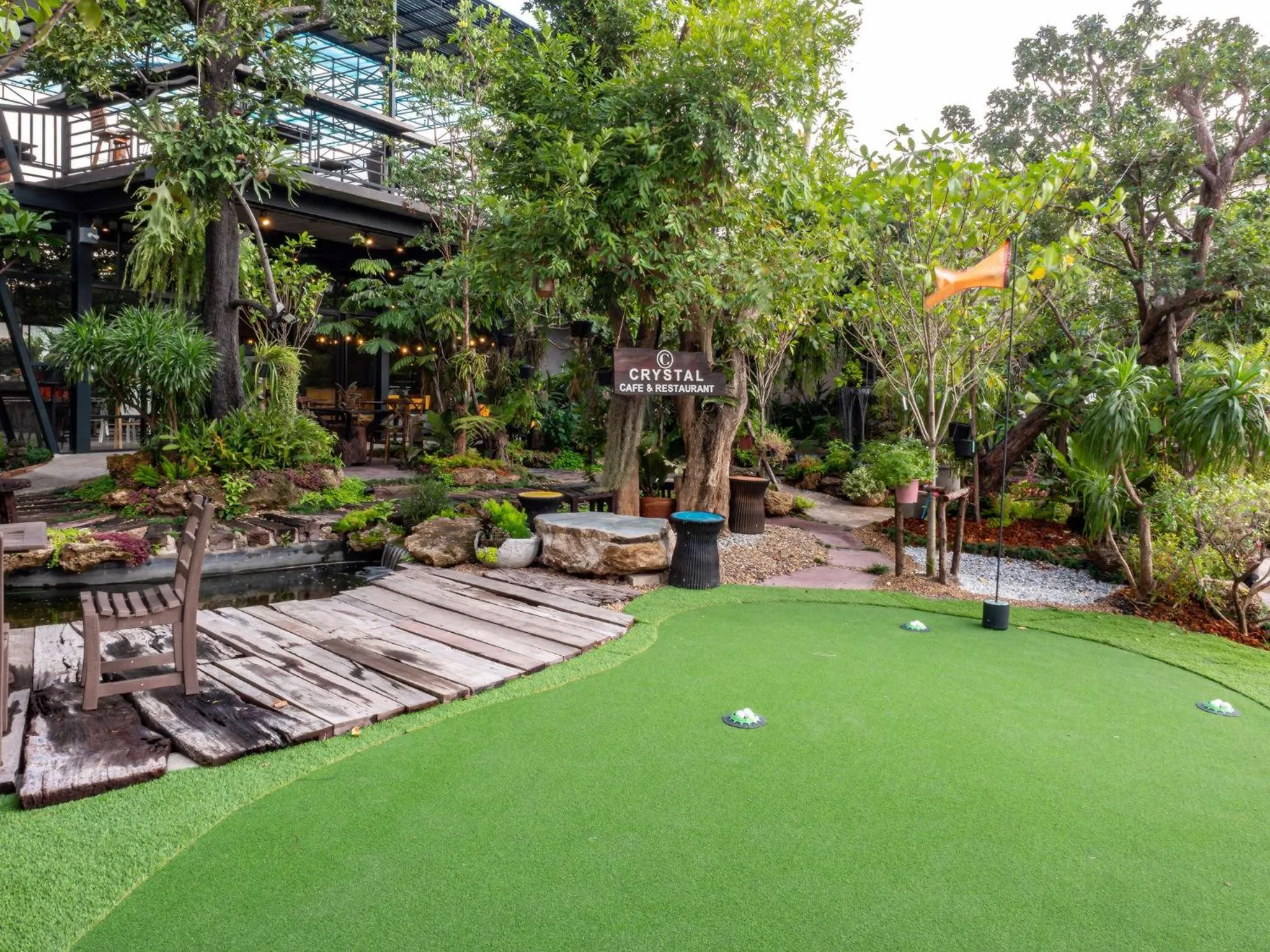 Garden in Crystal Resort Korat