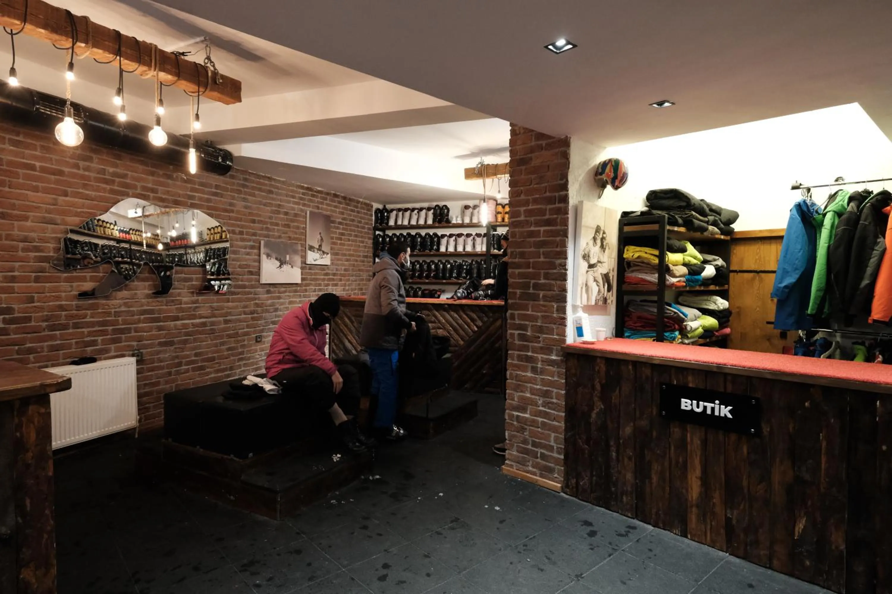 Ski School in Oksijen Zone Hotel & Spa