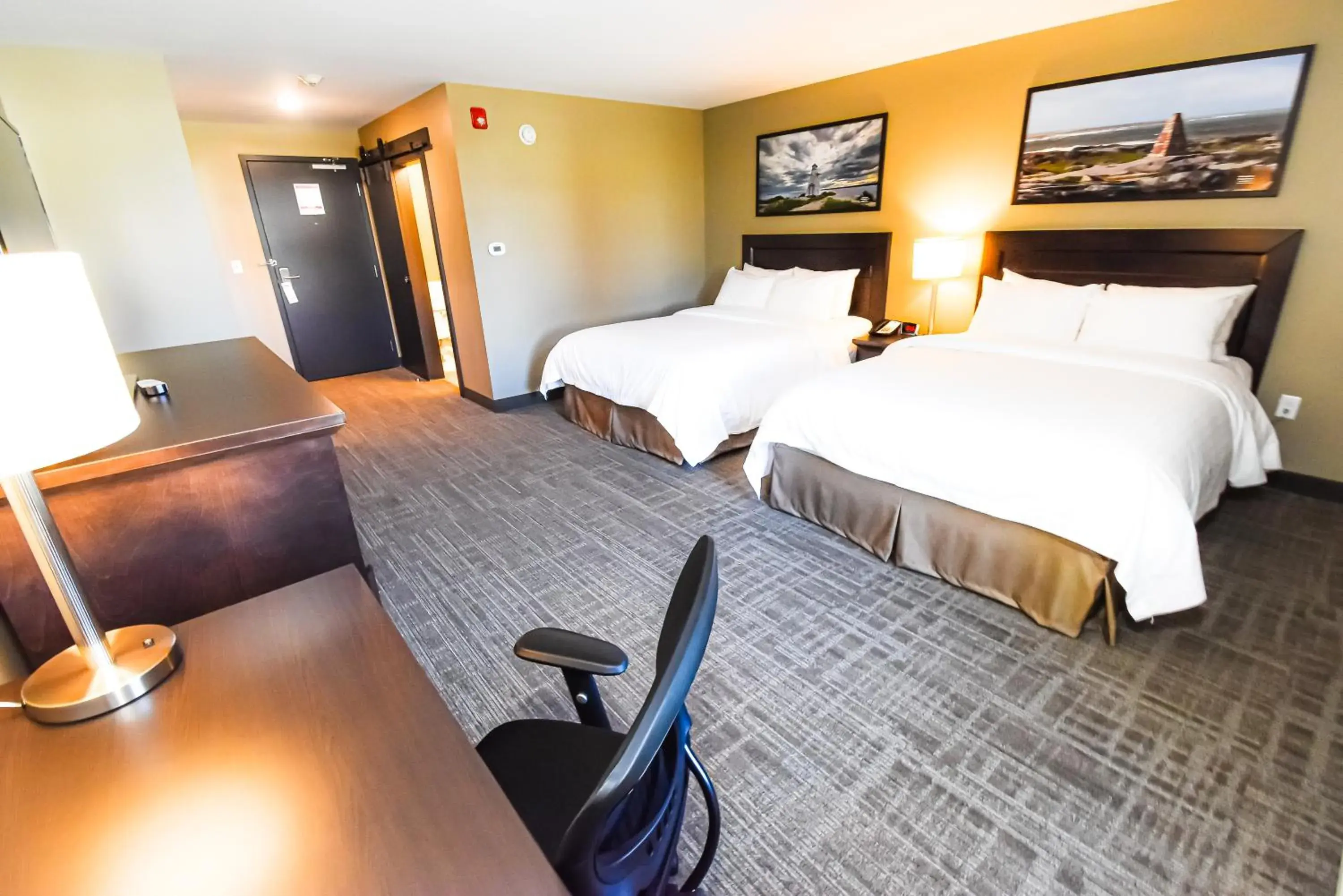 Photo of the whole room, Bed in Canad Inns Destination Centre Windsor Park Photo of the whole room, Bed in Canad Inns Destination Centre Windsor Park