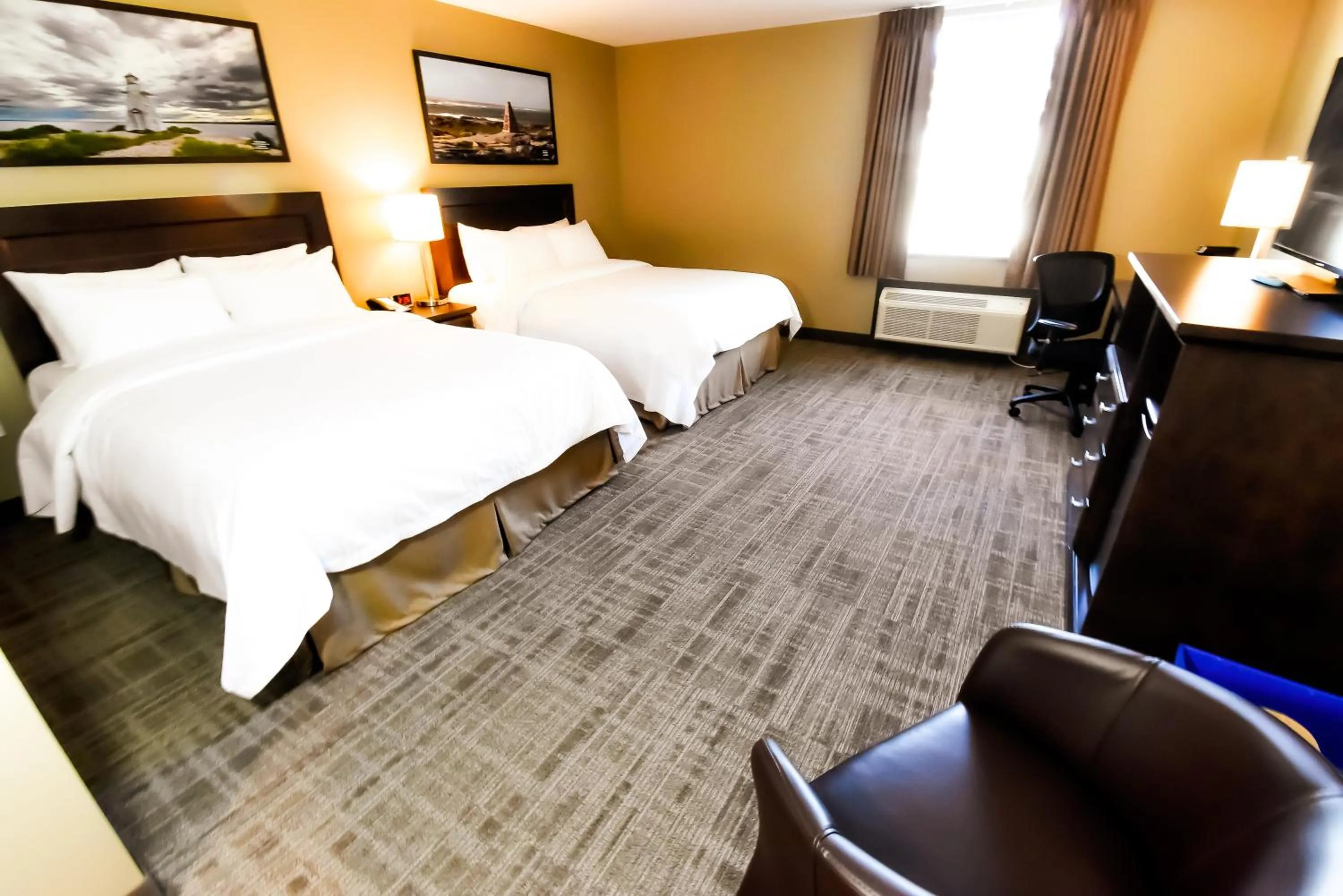 Photo of the whole room, Bed in Canad Inns Destination Centre Windsor Park