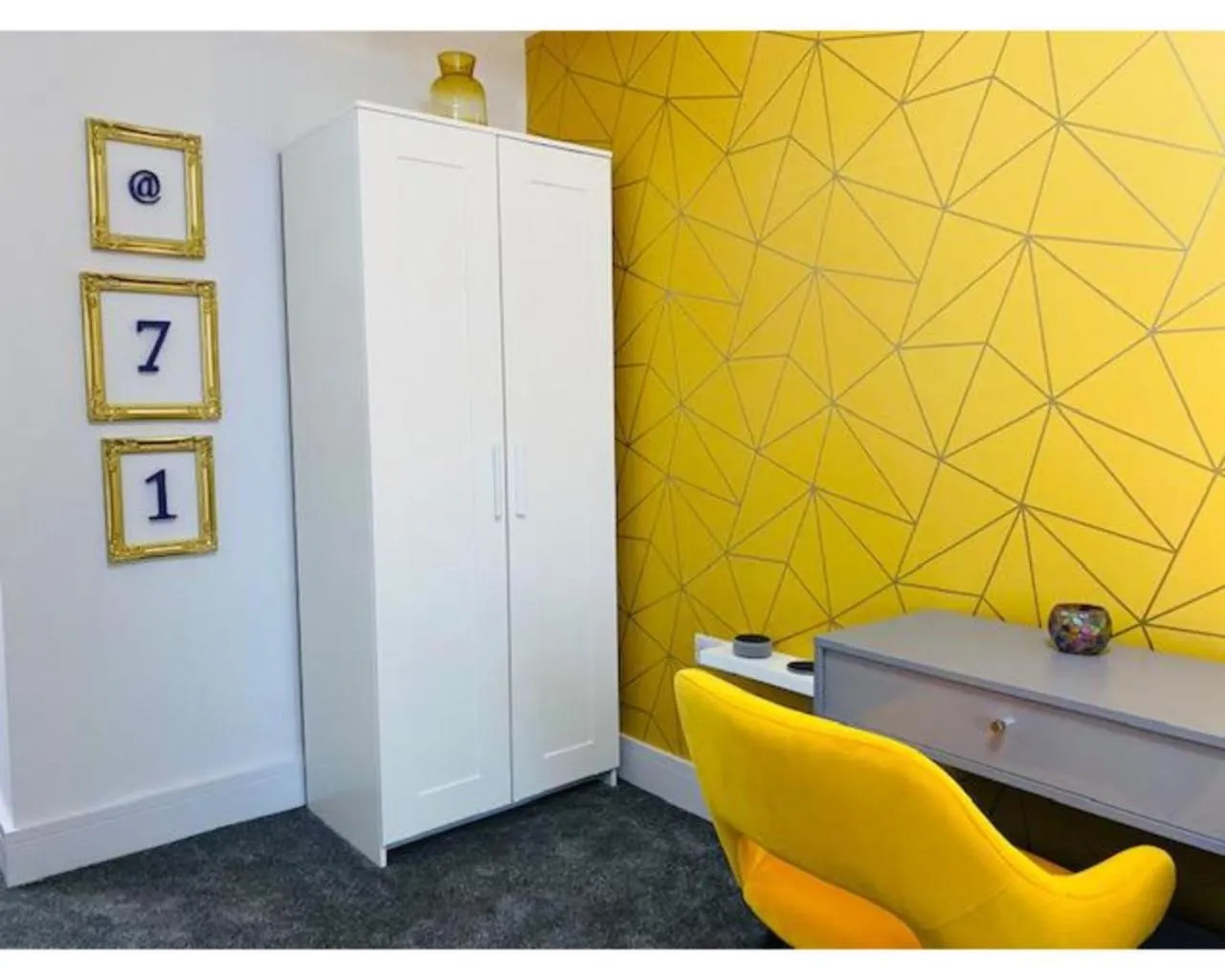 Bedroom in Townhouse PLUS @ Lower Beth Street Stoke