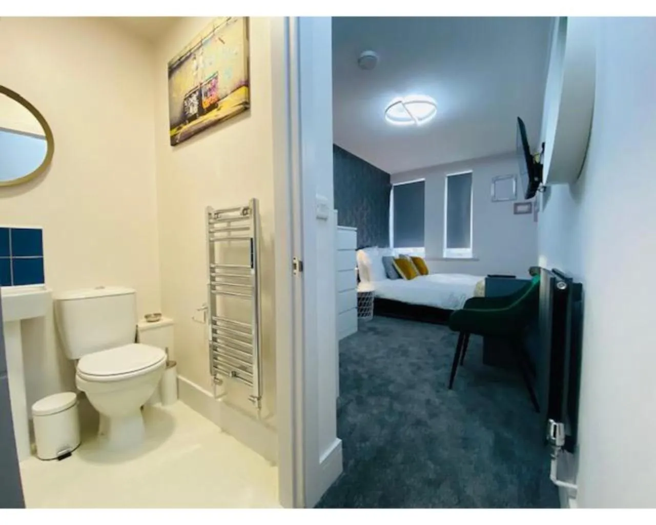 Bedroom, Bed in Townhouse PLUS @ Lower Beth Street Stoke