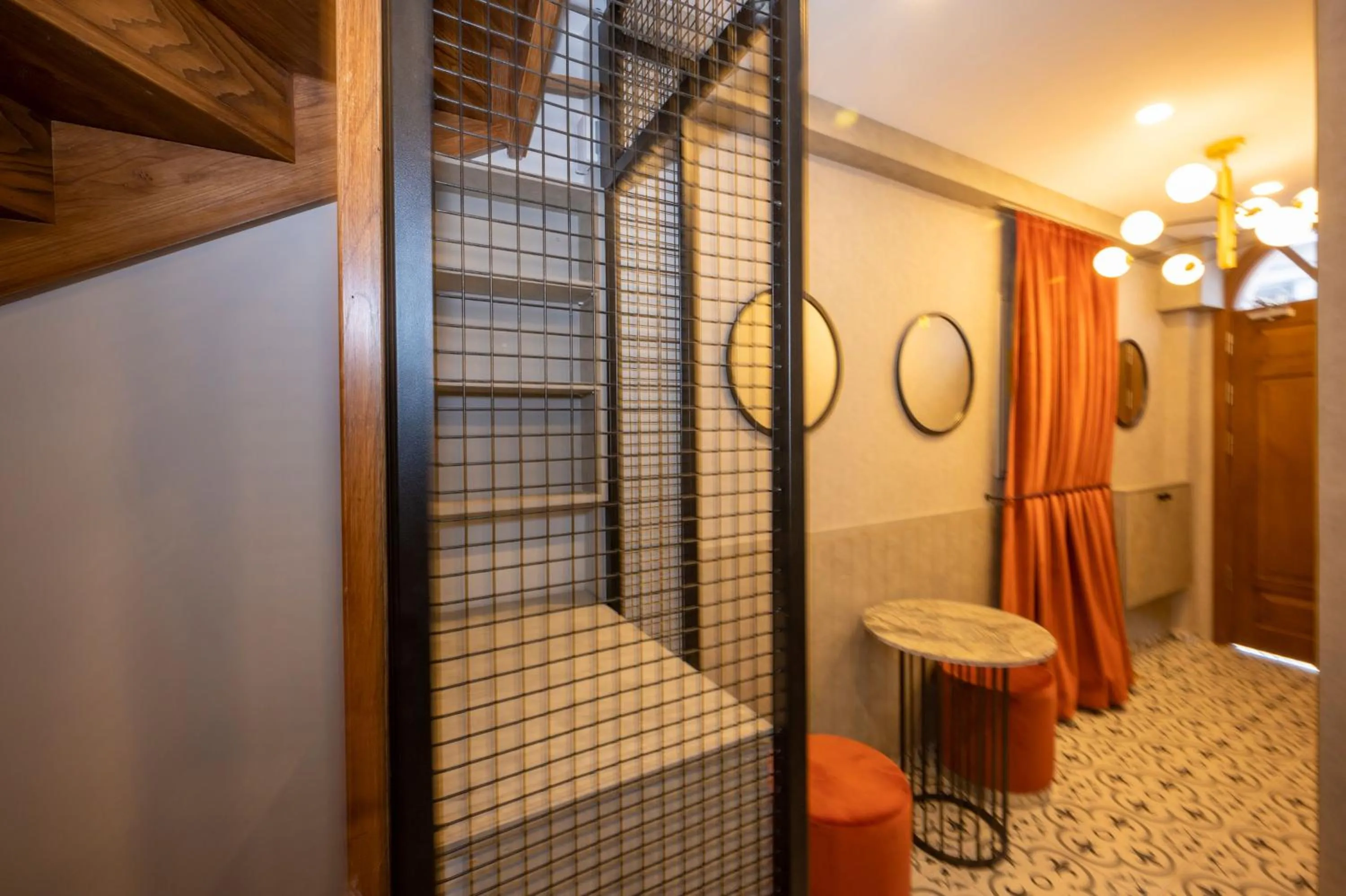 Property building in Taksim suıte