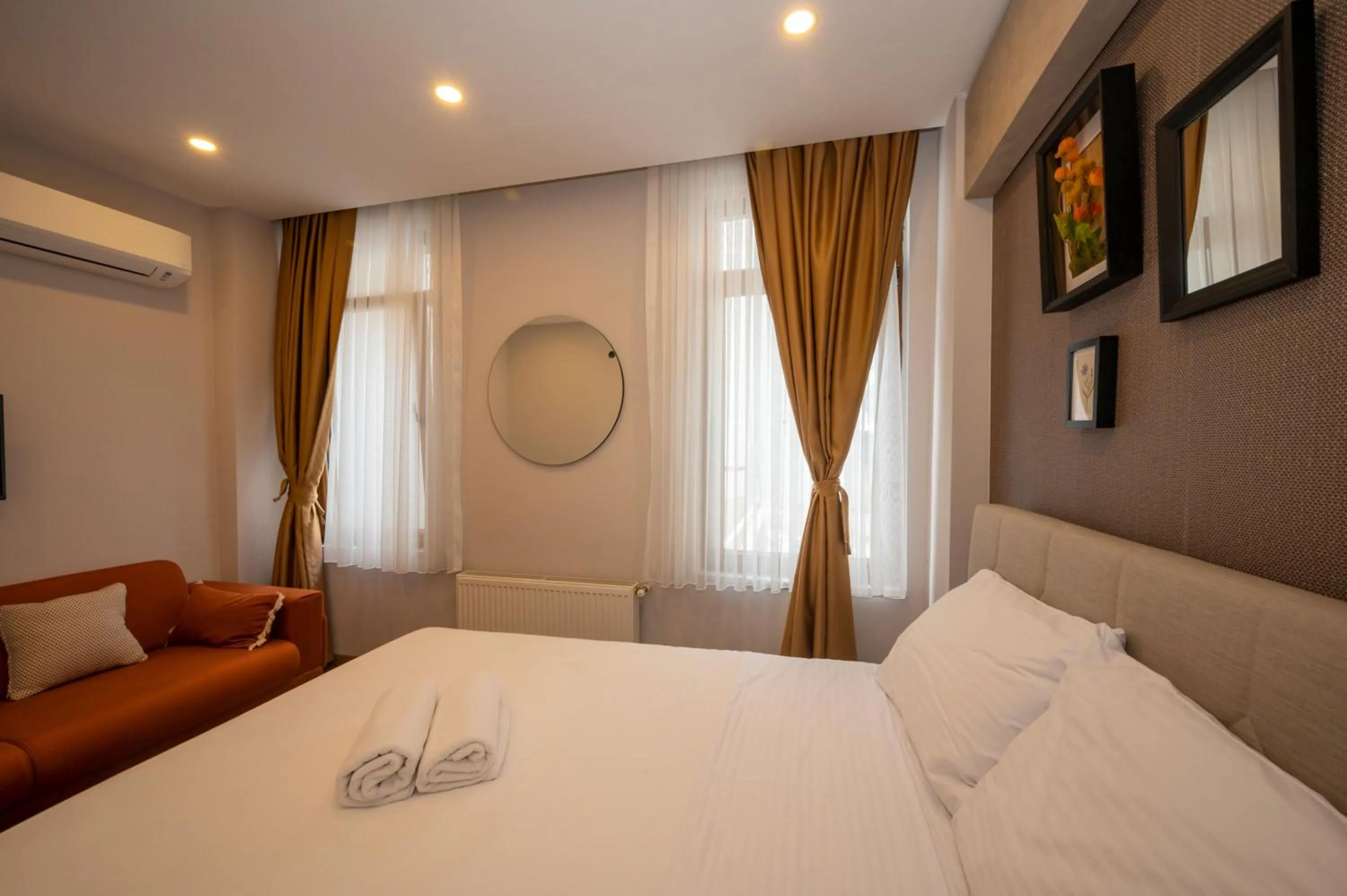 Bed in Taksim suıte