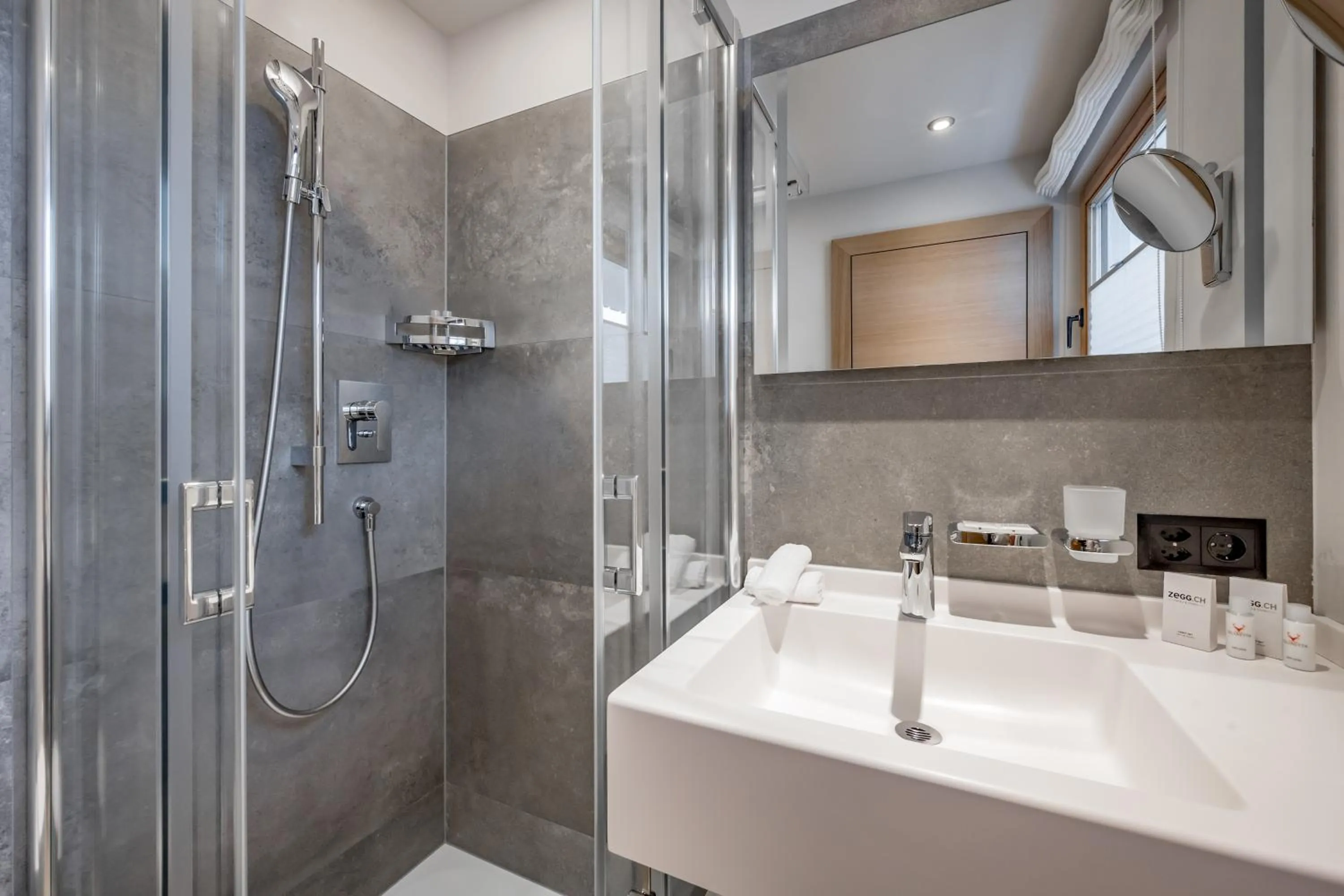 Shower in Chalet Silvretta Hotel & Spa