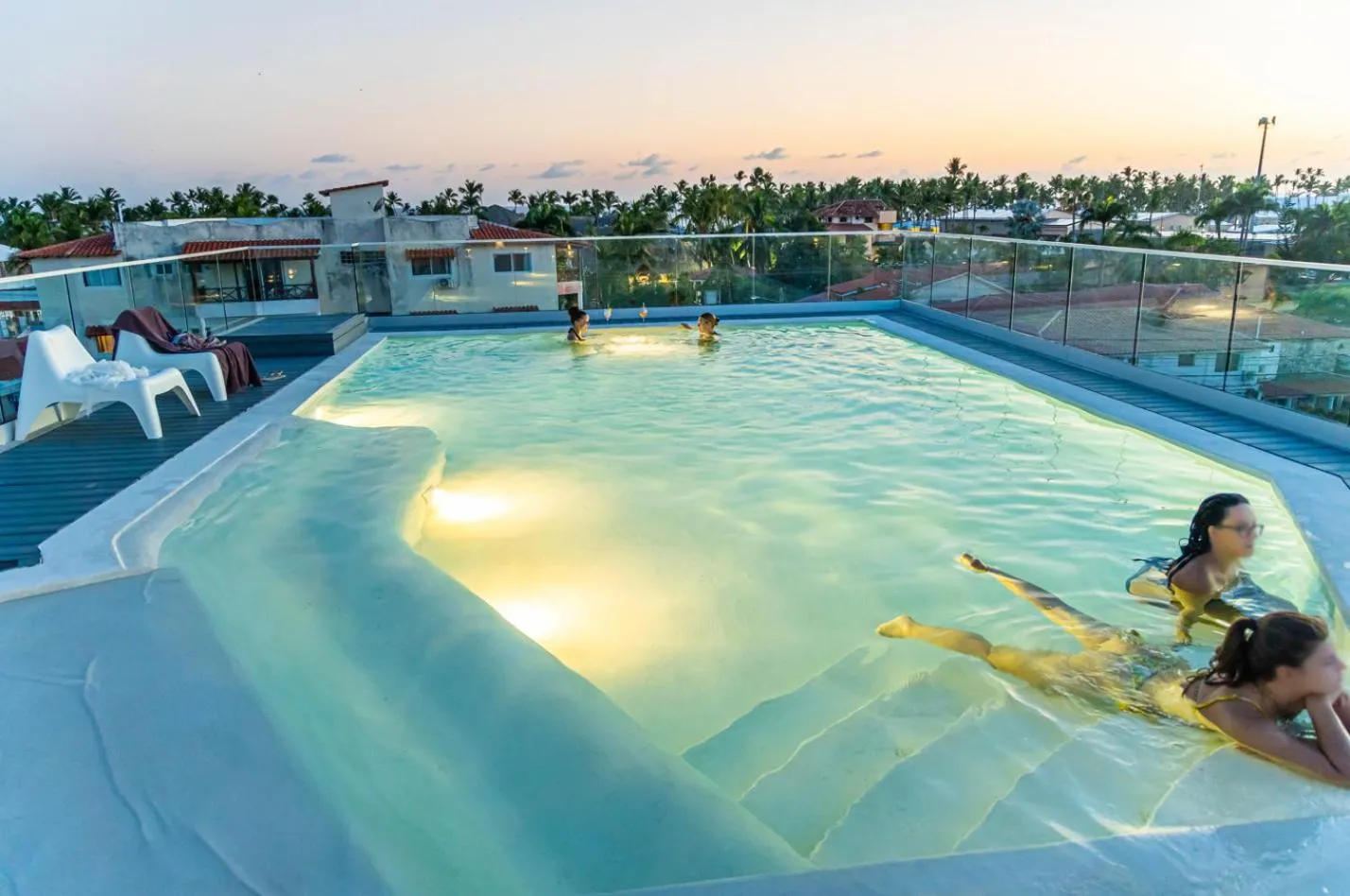 Day in HOTEL ALKQUIMIA