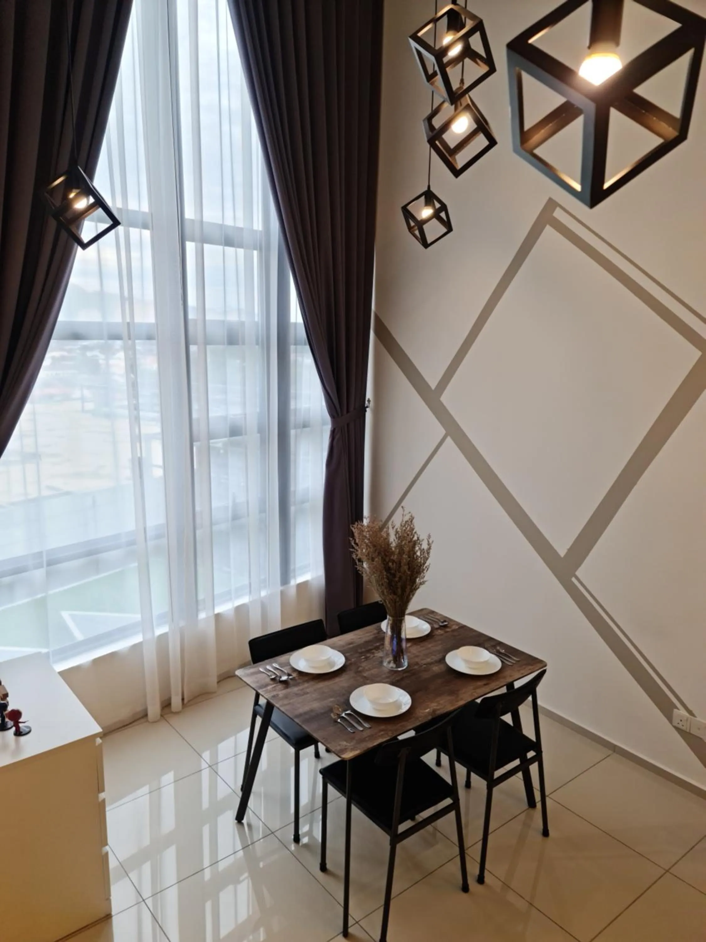 Dining area in Eko Cheras Residences by De Space