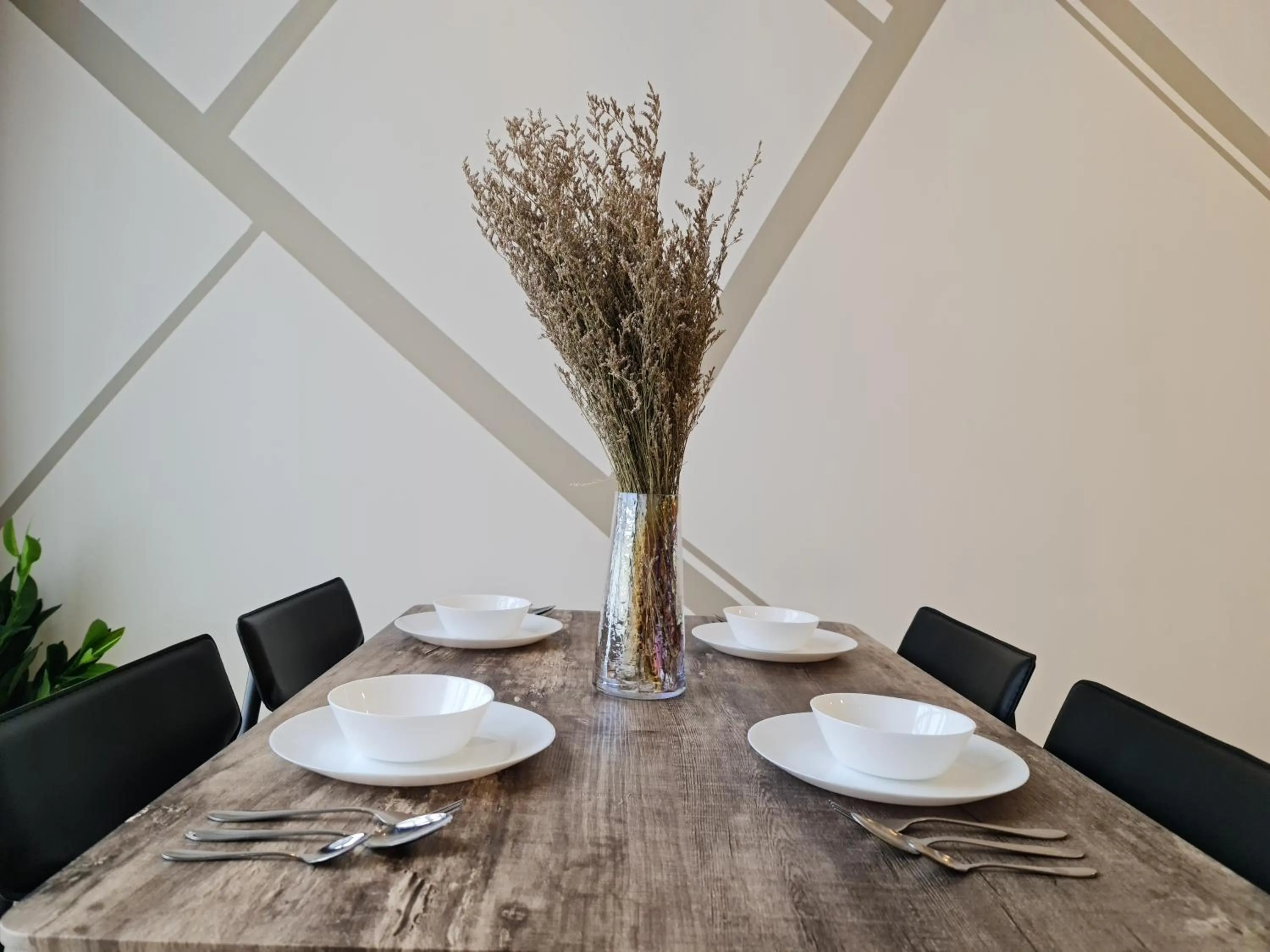 Dining area in Eko Cheras Residences by De Space