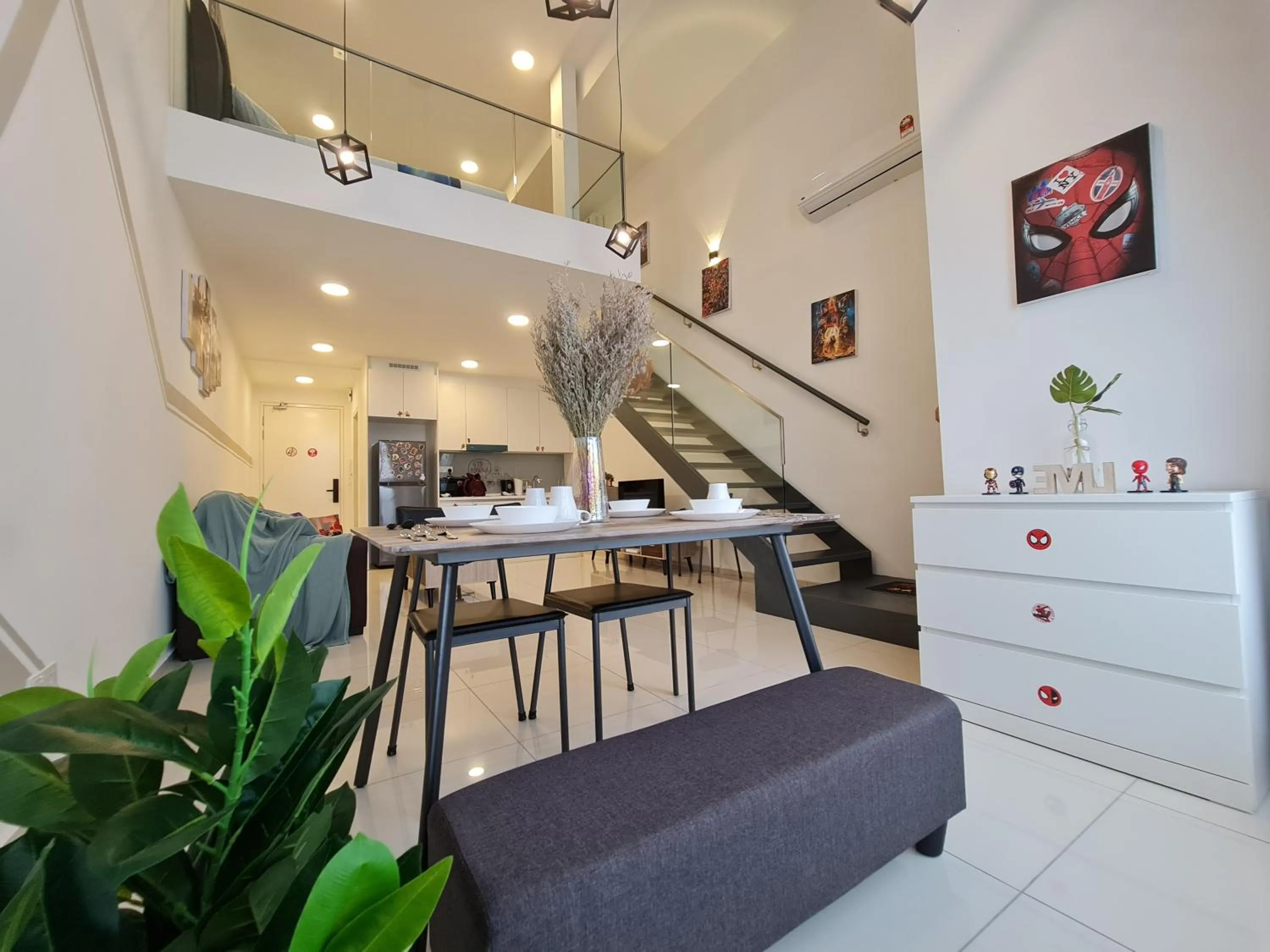 Dining area in Eko Cheras Residences by De Space