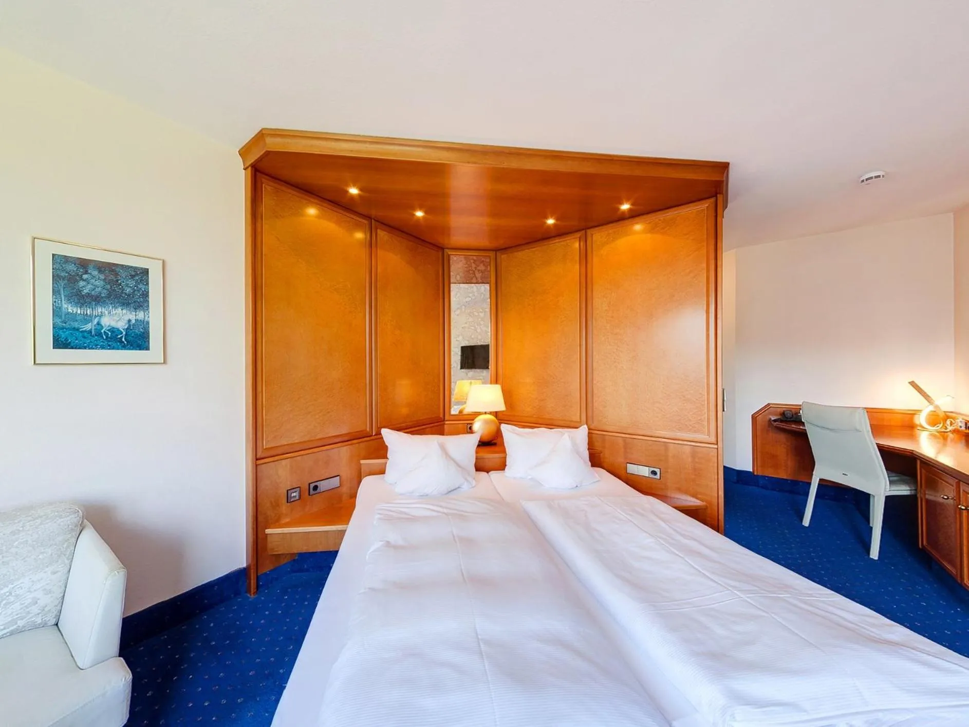 Bed in Hotel Hohe Linde