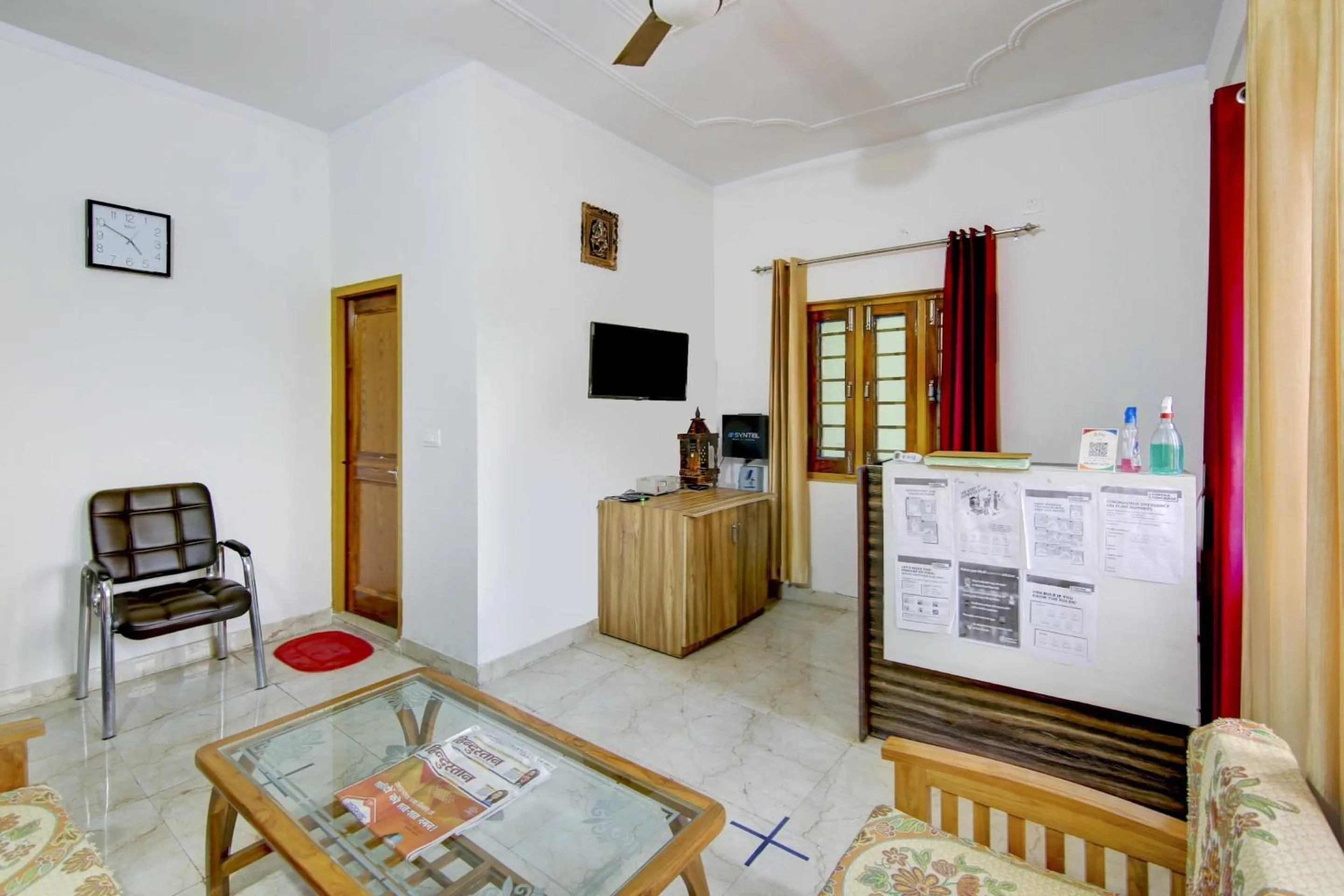 Lobby or reception in SPOT ON Chandra's Residence