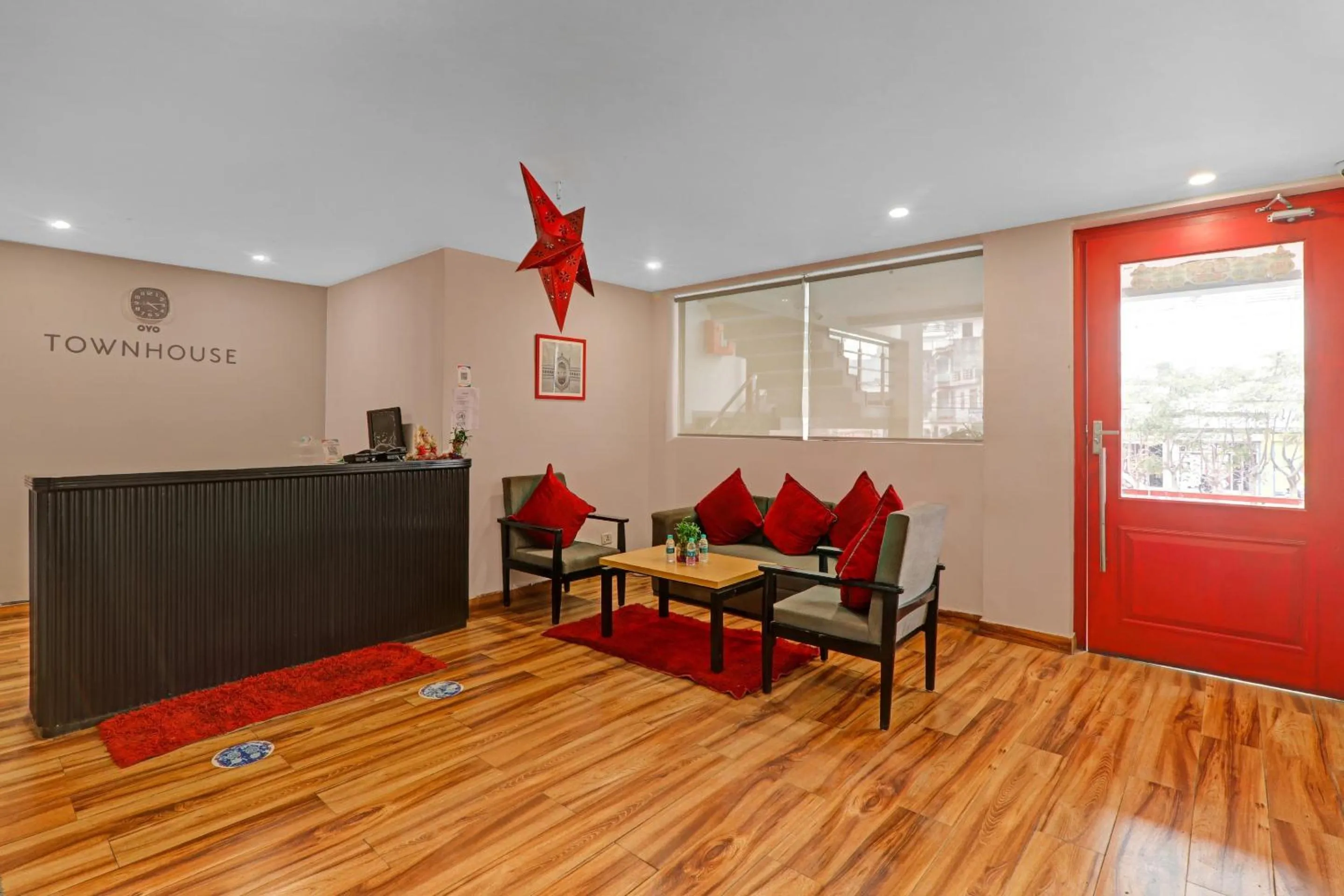 Lobby or reception in Townhouse The Shubham
