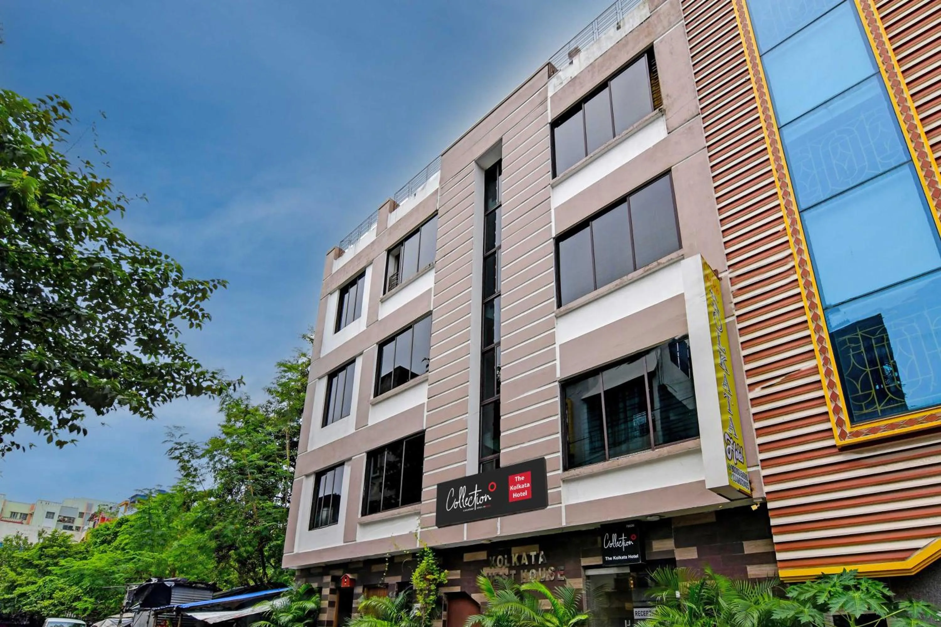 Facade/entrance in Super Hotel O New KOLKATA HOTEL