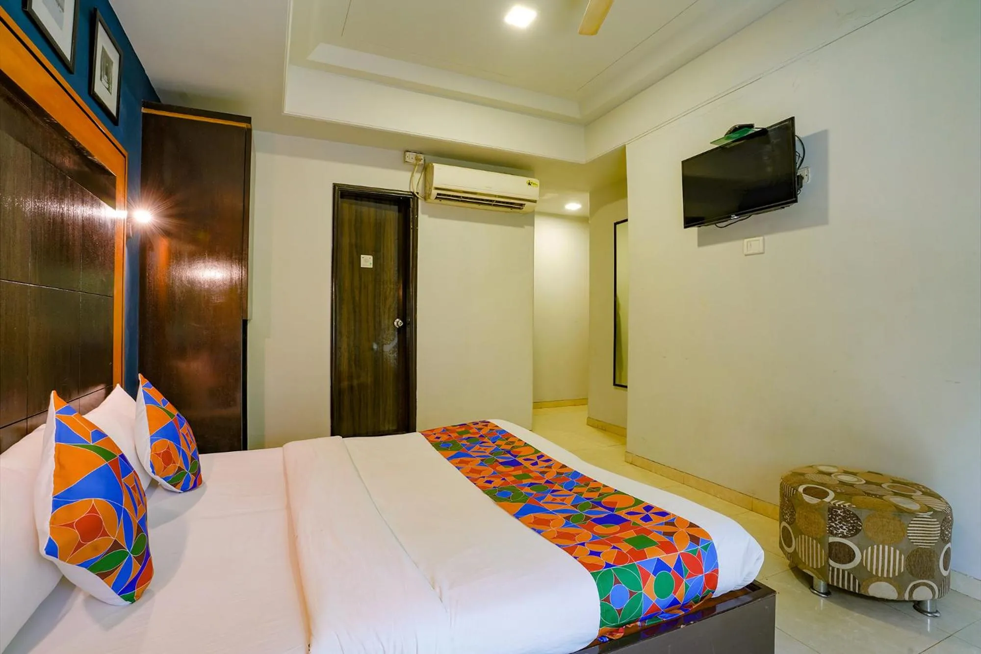 Bed in Via Manas Residency