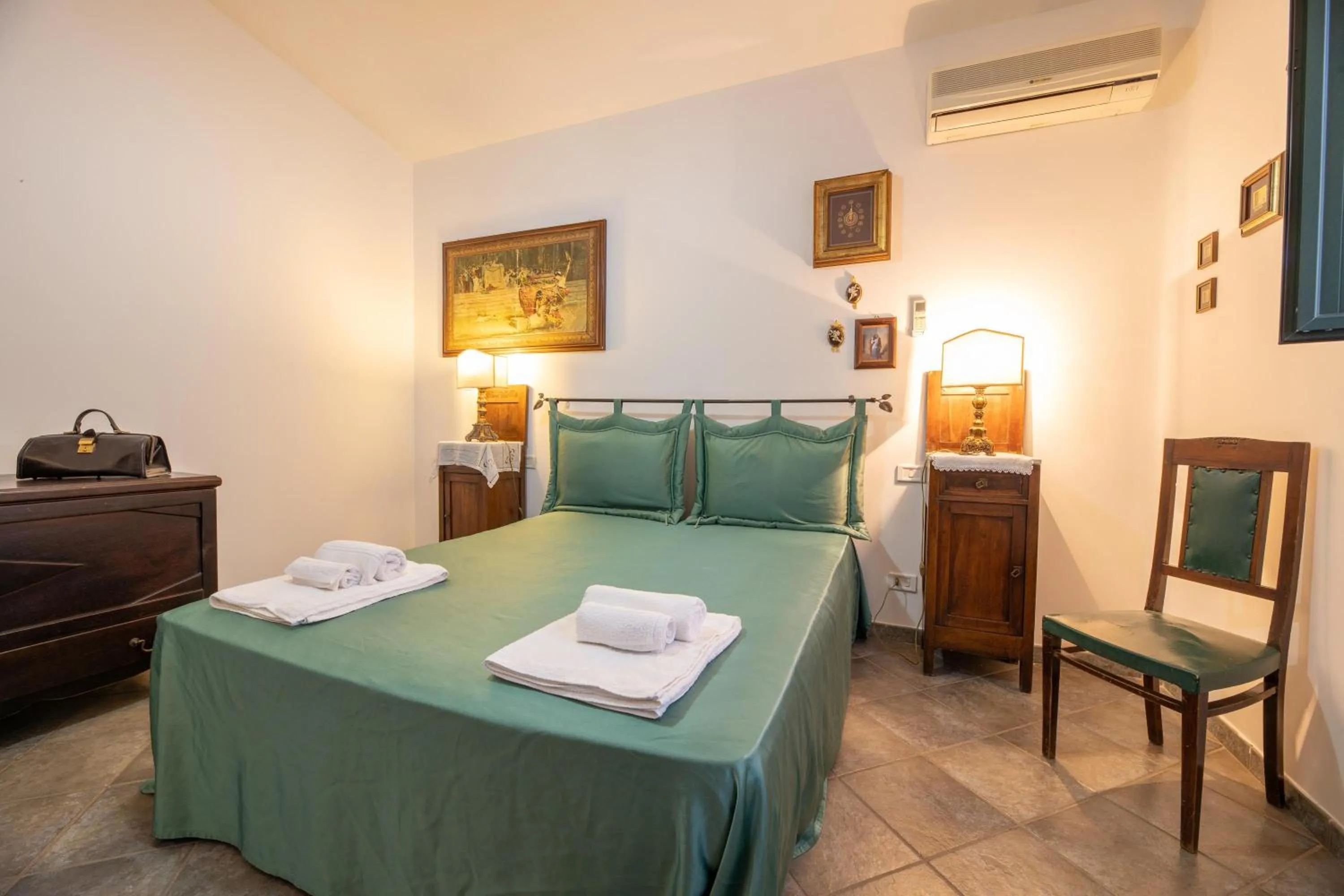 Bed in Villa Corallo