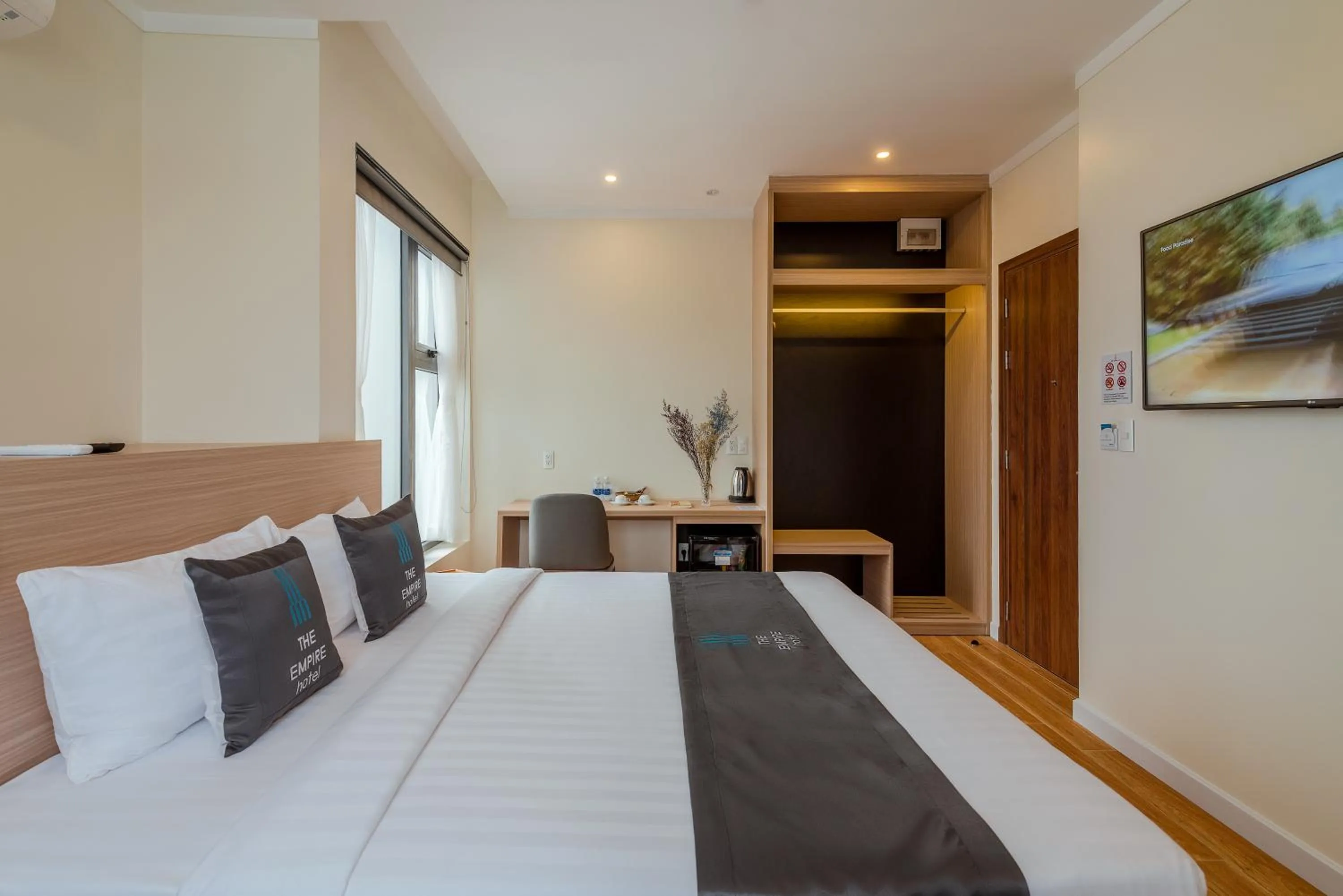 Bed in The Empire Hotel