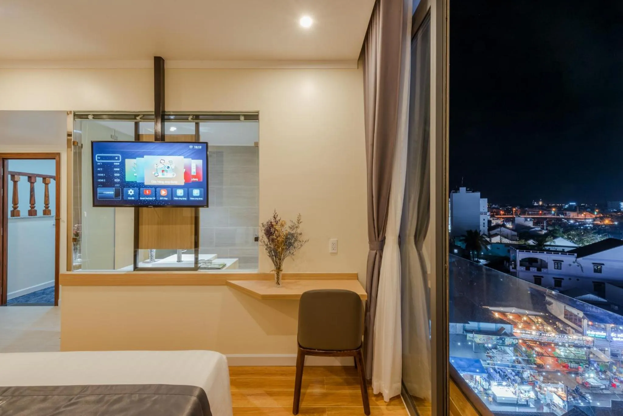 Bed in The Empire Hotel