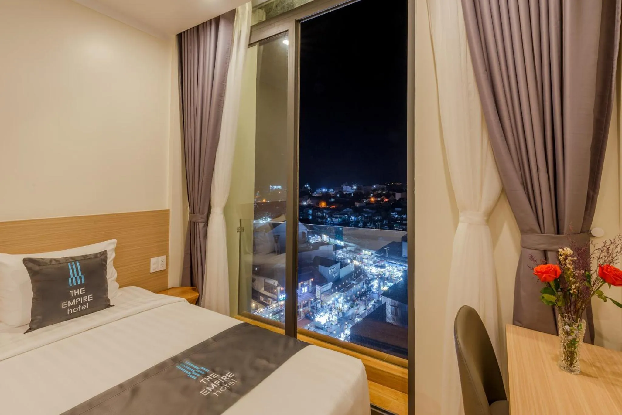 Bed in The Empire Hotel