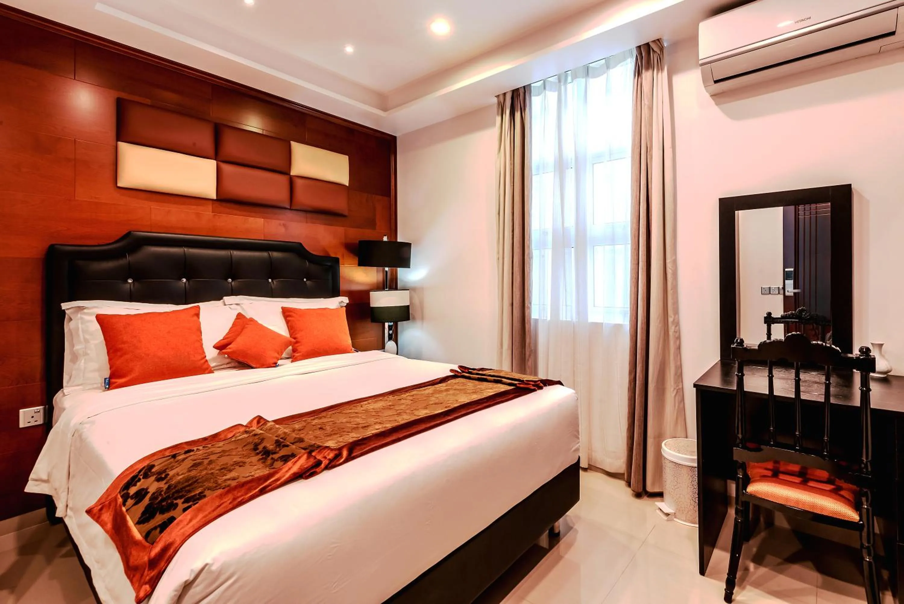 Sea view, Bed in Rivethi Beach