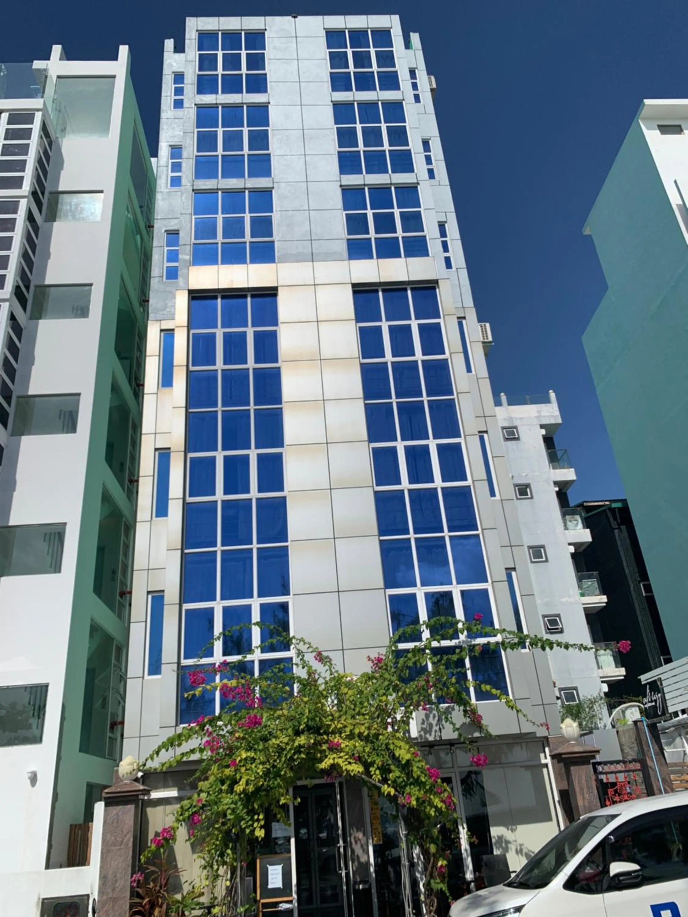 Property building in Rivethi Beach