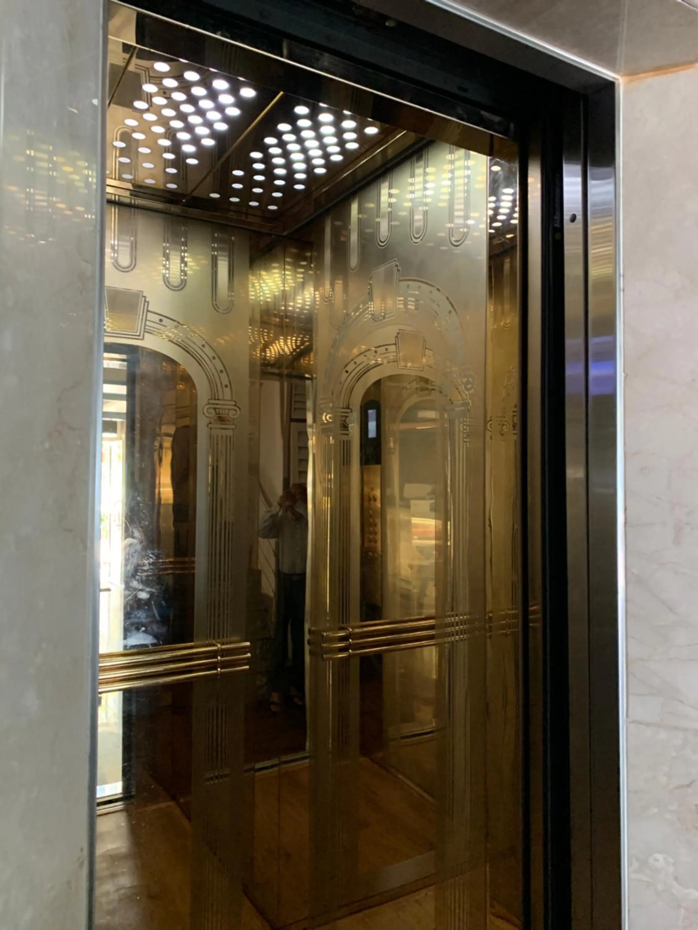 Property building in Rivethi Beach