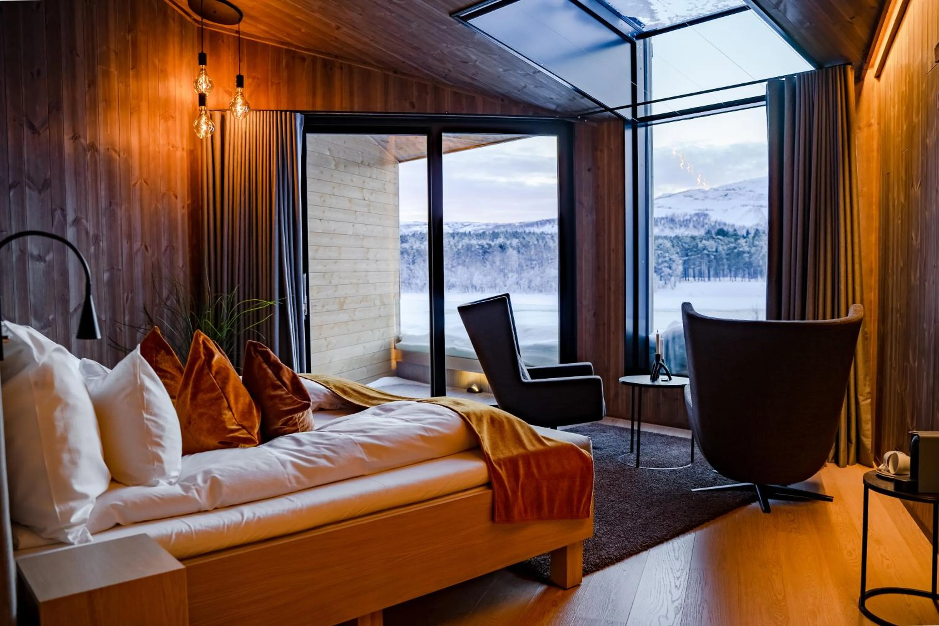 Bedroom, Bed in Sorrisniva Arctic Wilderness Lodge