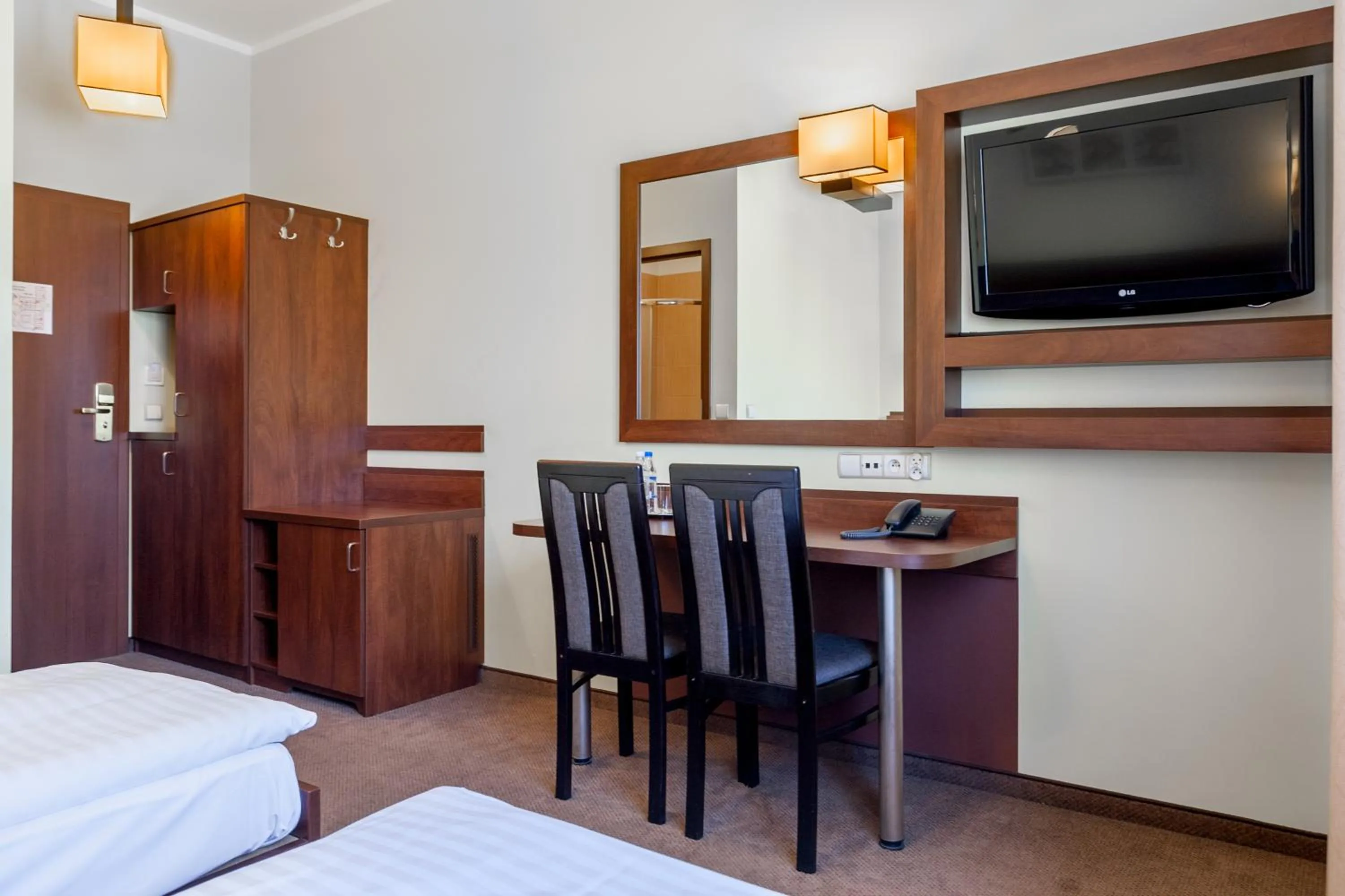 Photo of the whole room, Bed in Hotel Mikulski