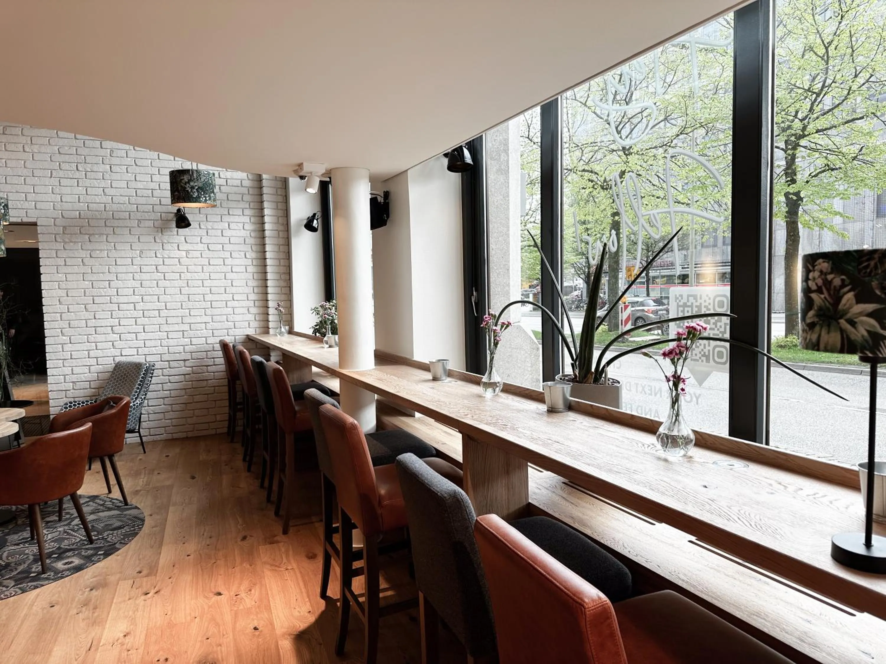 Restaurant/places to eat in Hotel Berliner Hof by Coffee Fellows Hotels