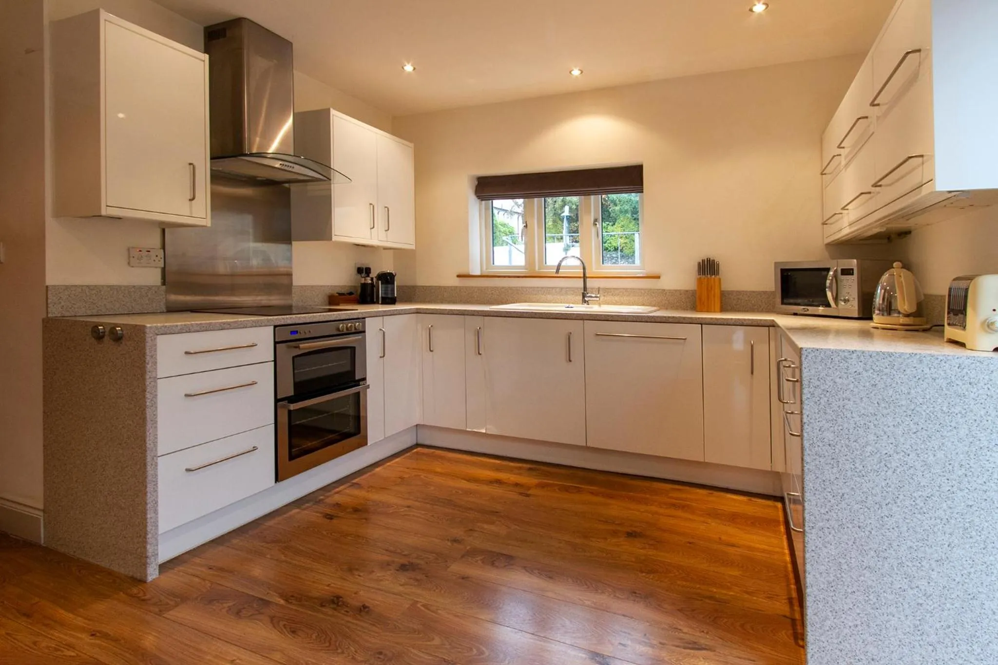 Kitchen or kitchenette in The Lookout Keswick