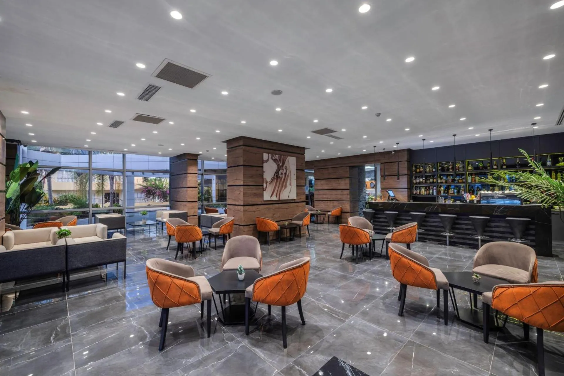 Grand Sapphire City Hotel