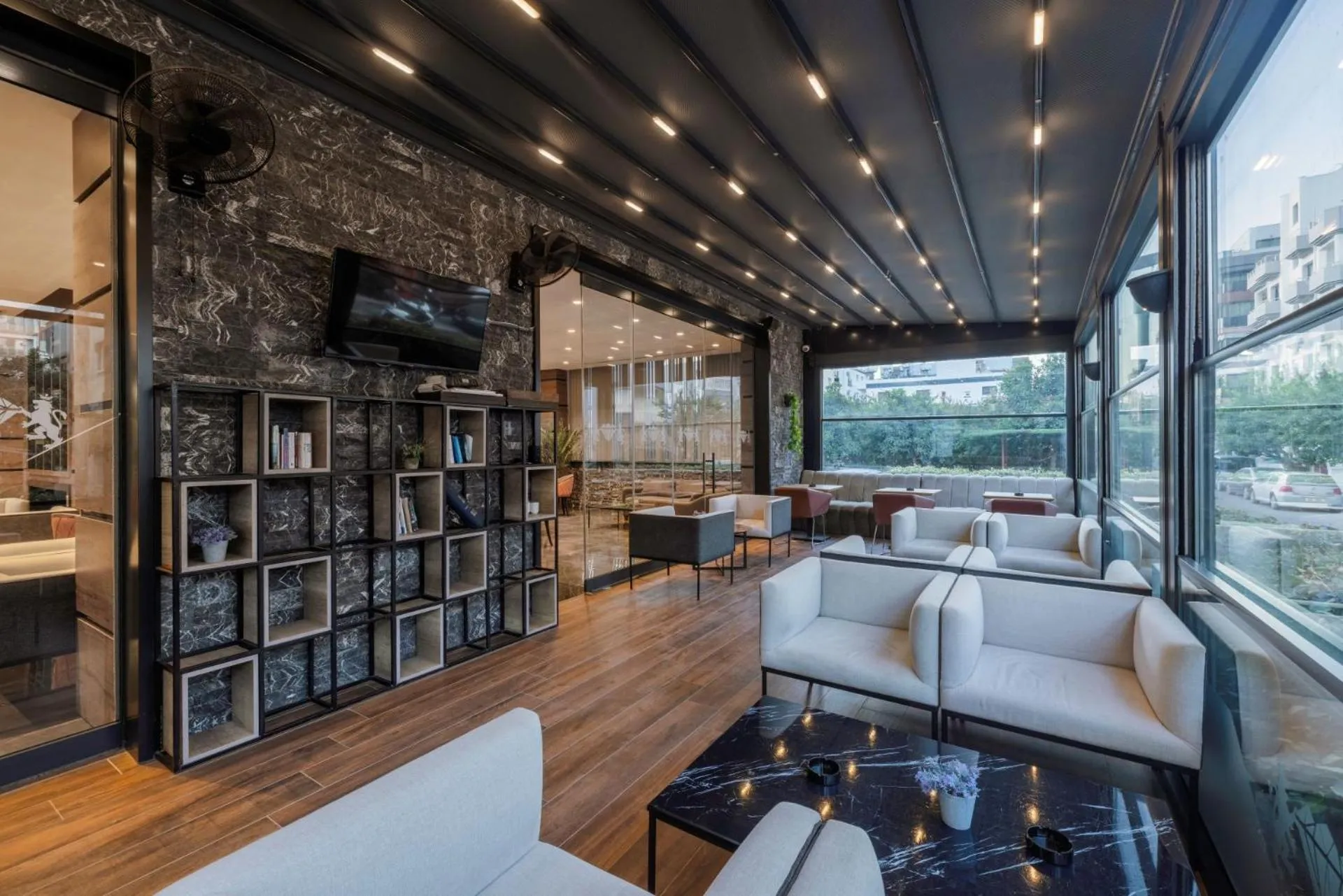 Grand Sapphire City Hotel