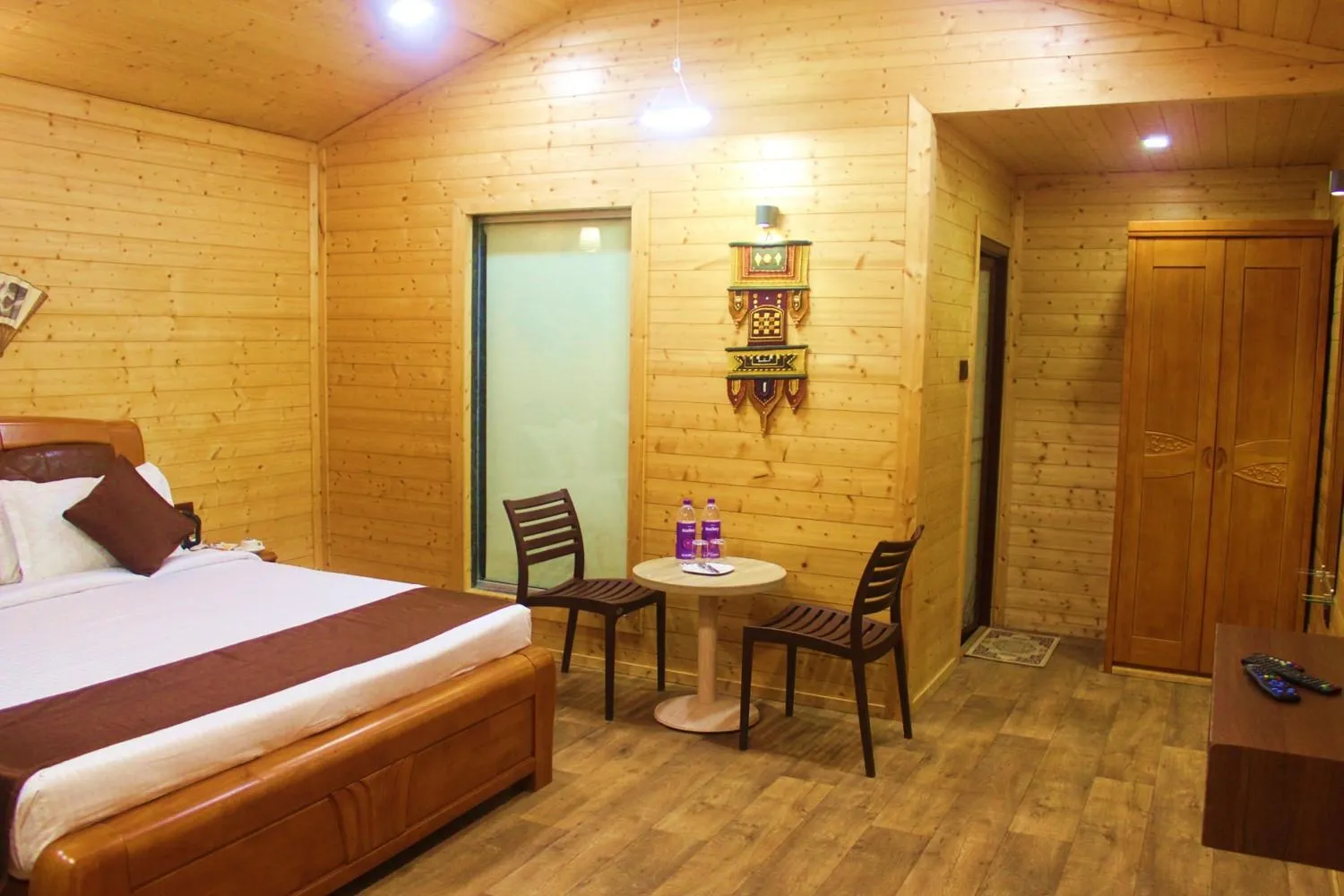 Bed in Oxygen Resorts Mahabaleshwar