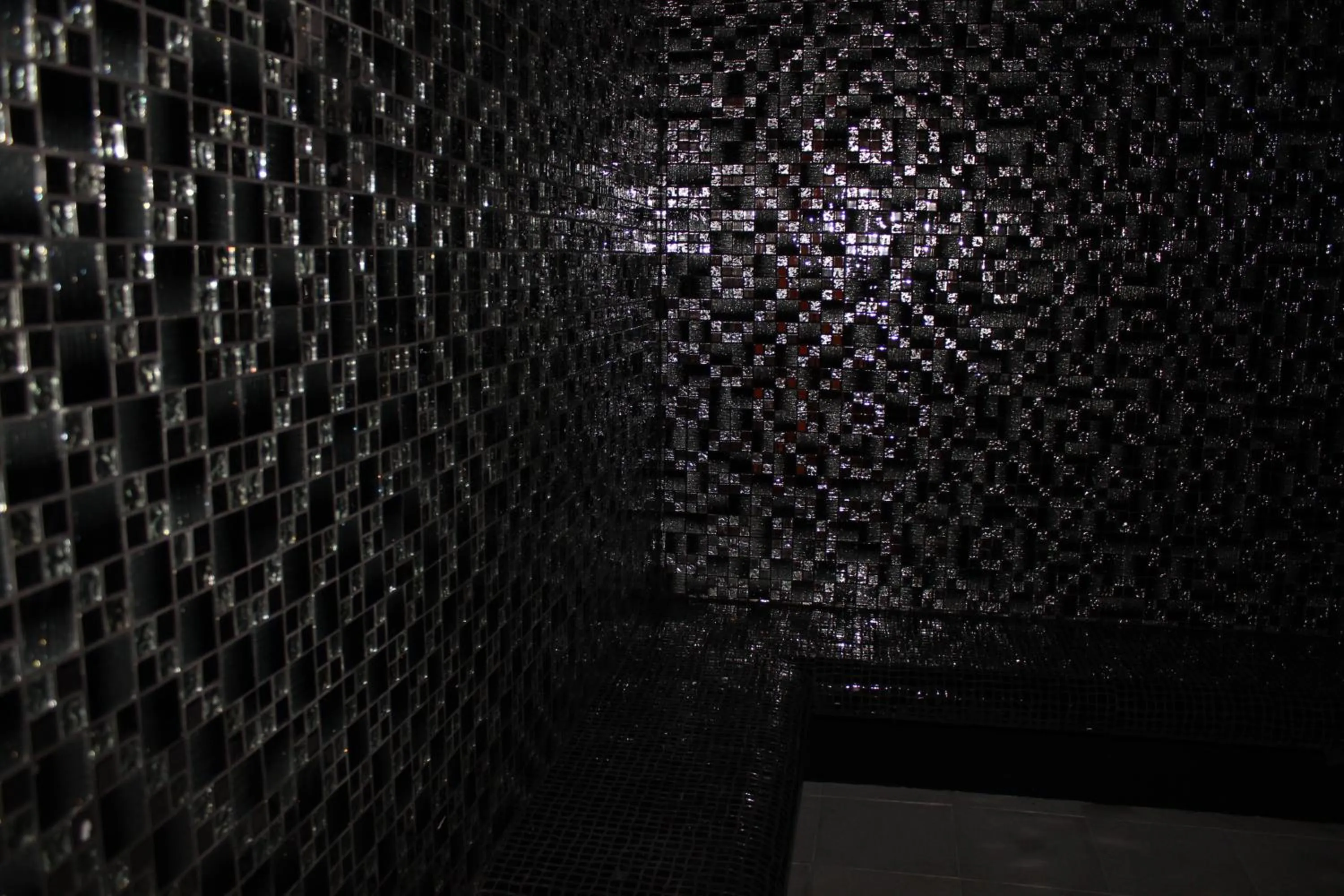 Steam room in Sikamifer Tourist Resort