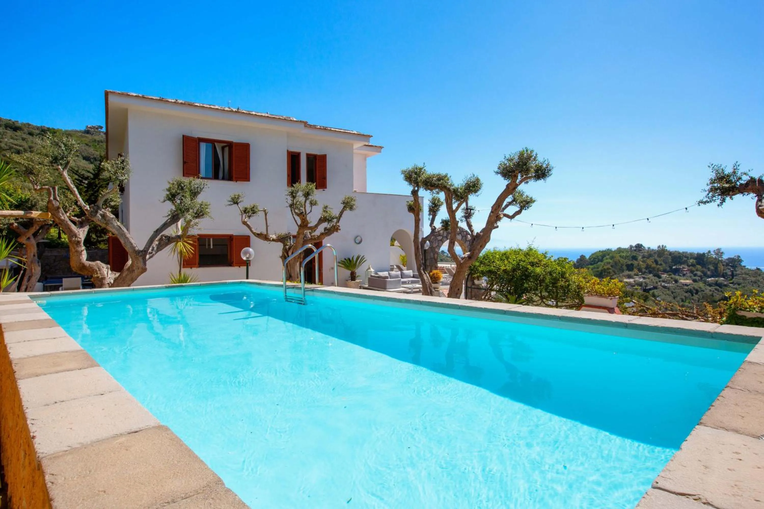 Amore Rentals - Villa Marina