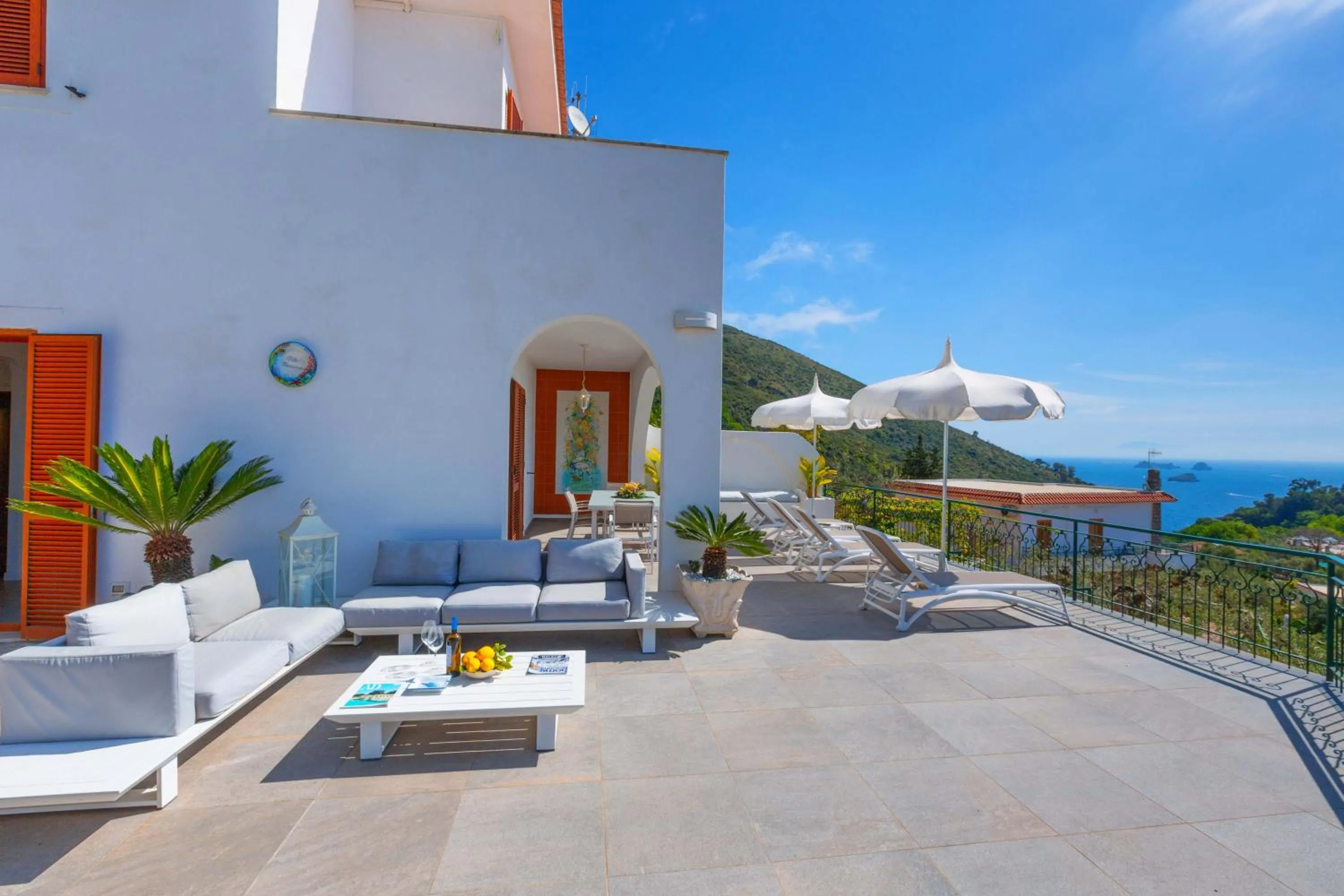 Amore Rentals - Villa Marina