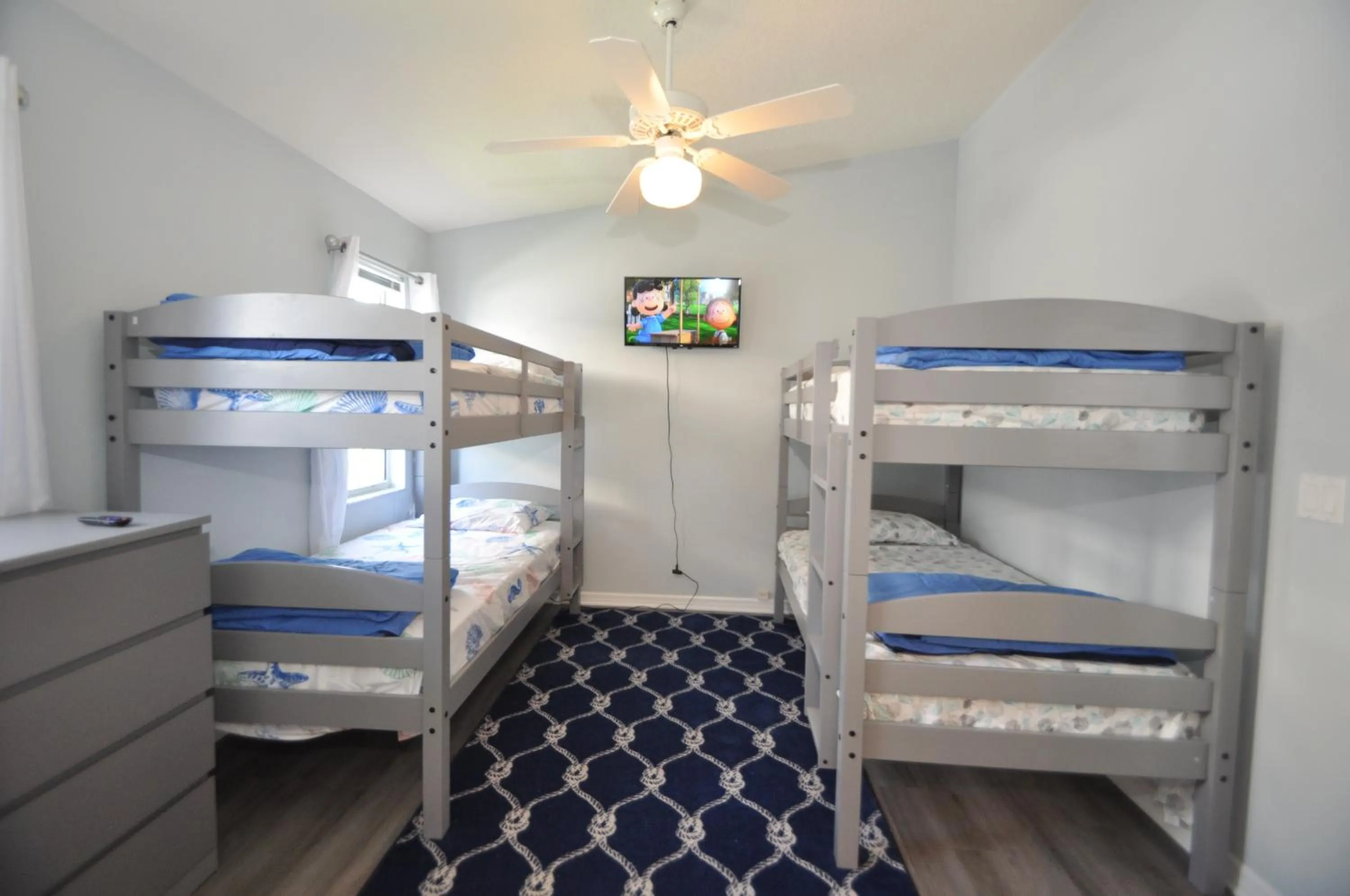 Sunset Bay Beautiful Pool Home - Bring Your Boat or Jet Ski - Canal with Dock- Sleeps 10 - 4 BD