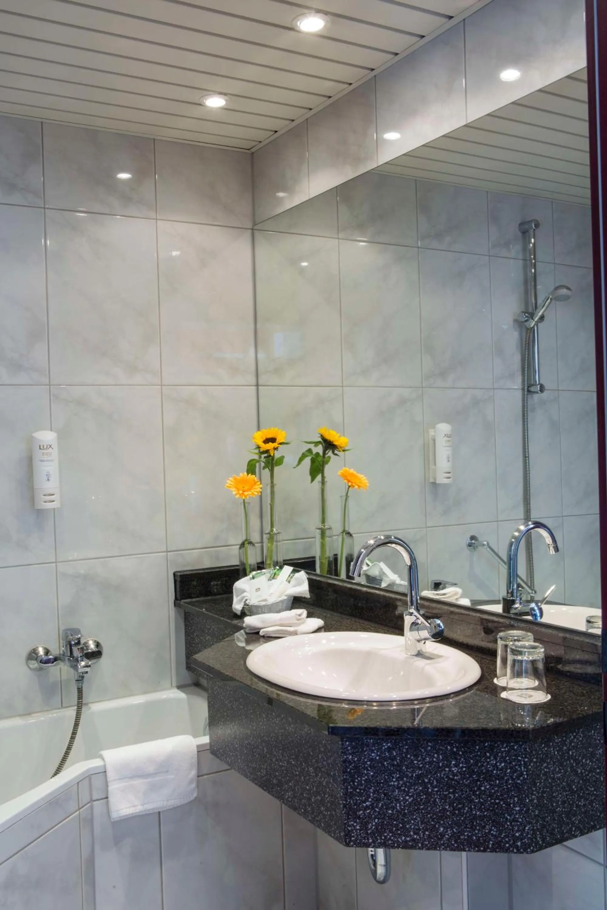 Bathroom in Best Western Plus Hotel Am Schlossberg