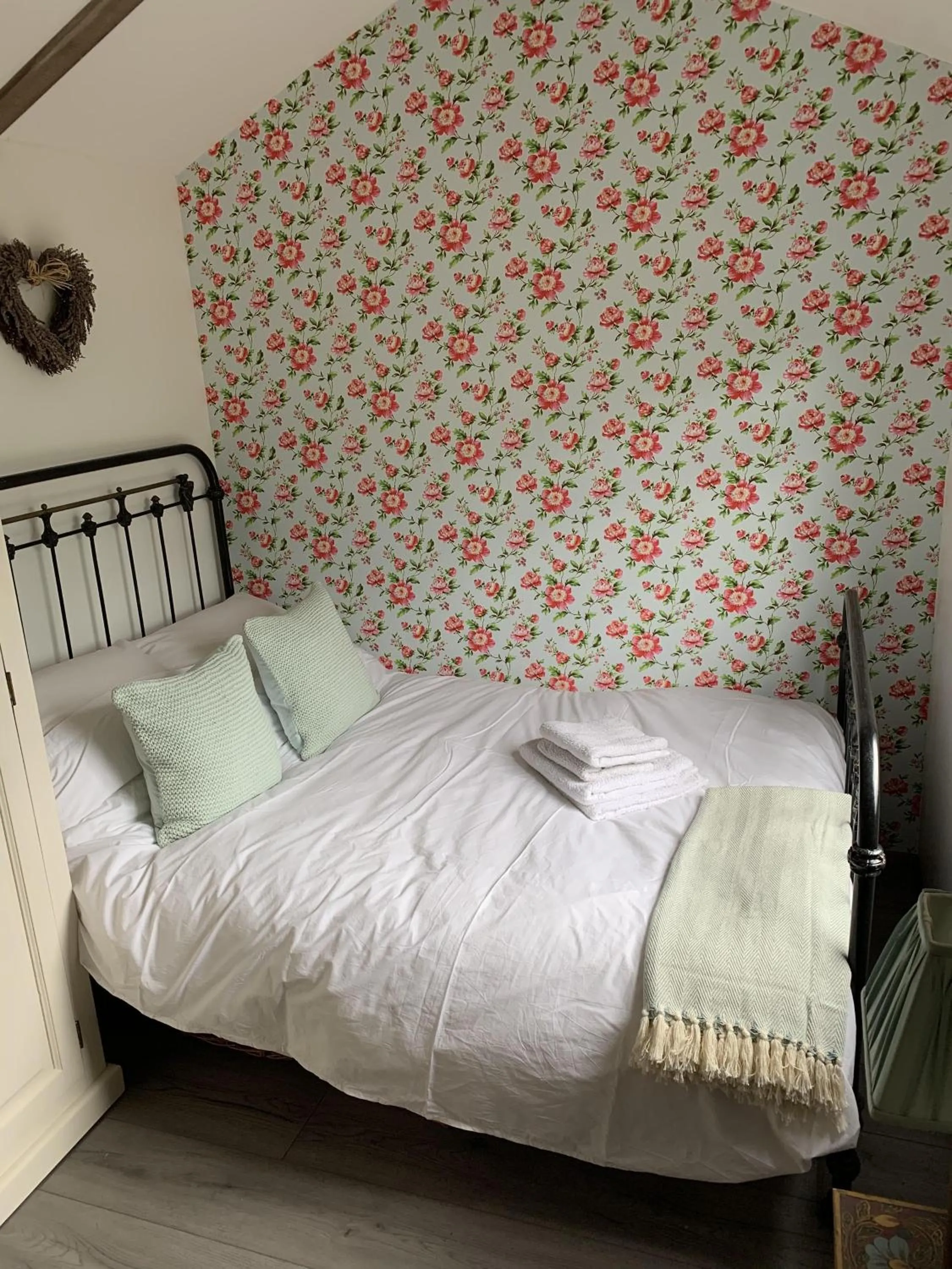 Other, Bed in Truly Kentish Holiday Lets