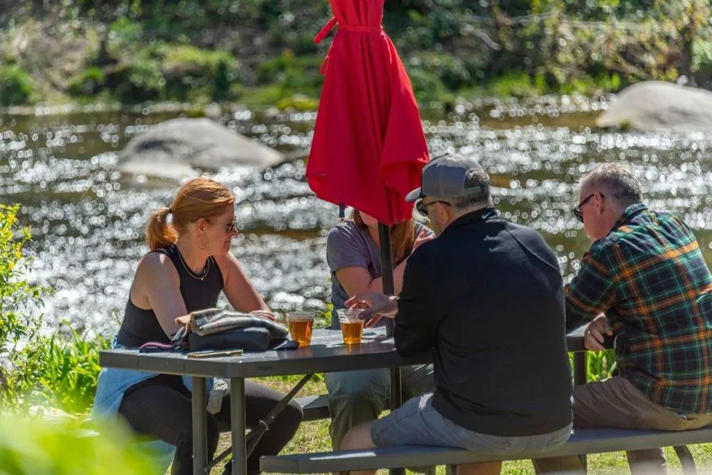 River view in Geneva Hotel & Tiki Bar