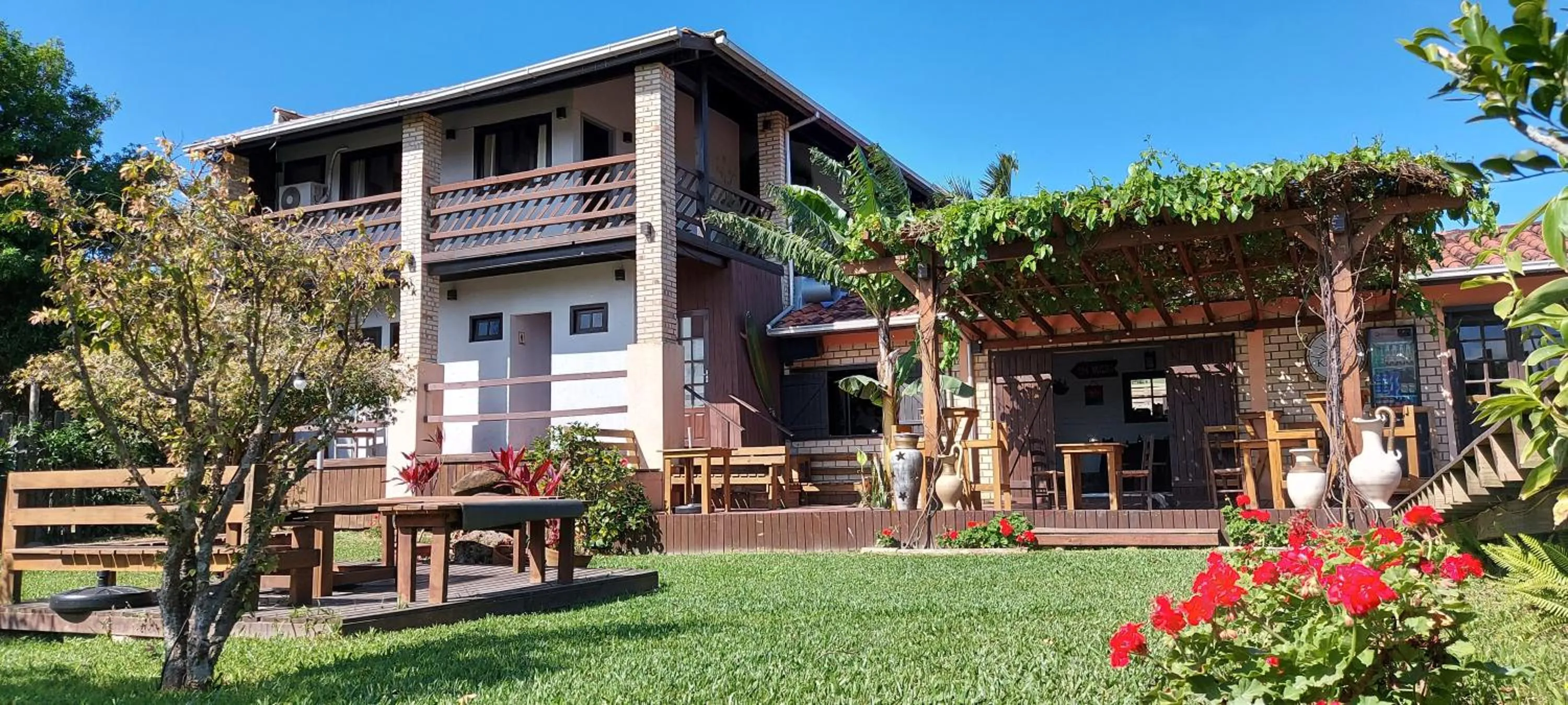 Property building in Pousada Kauai