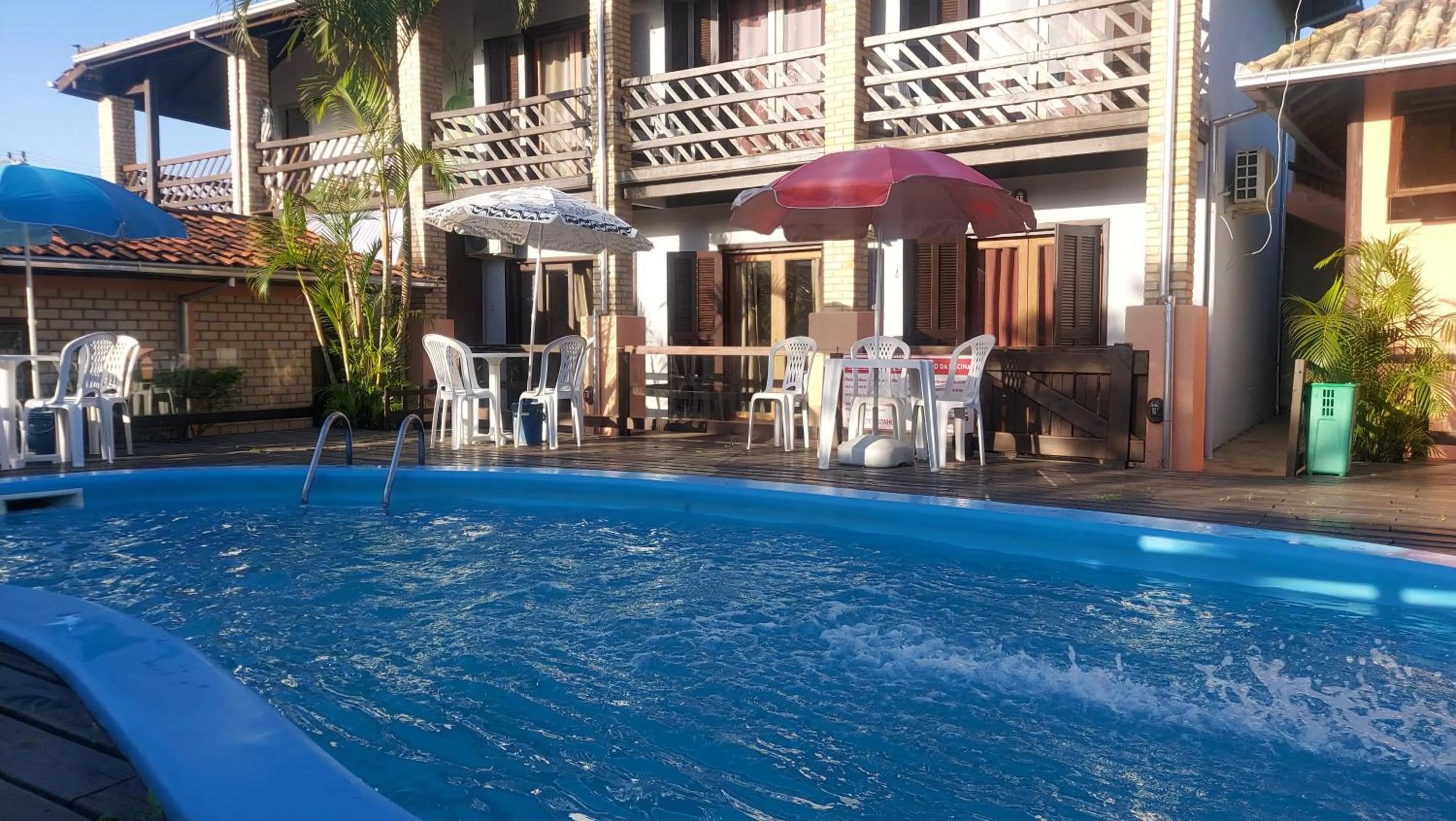 Swimming pool in Pousada Kauai