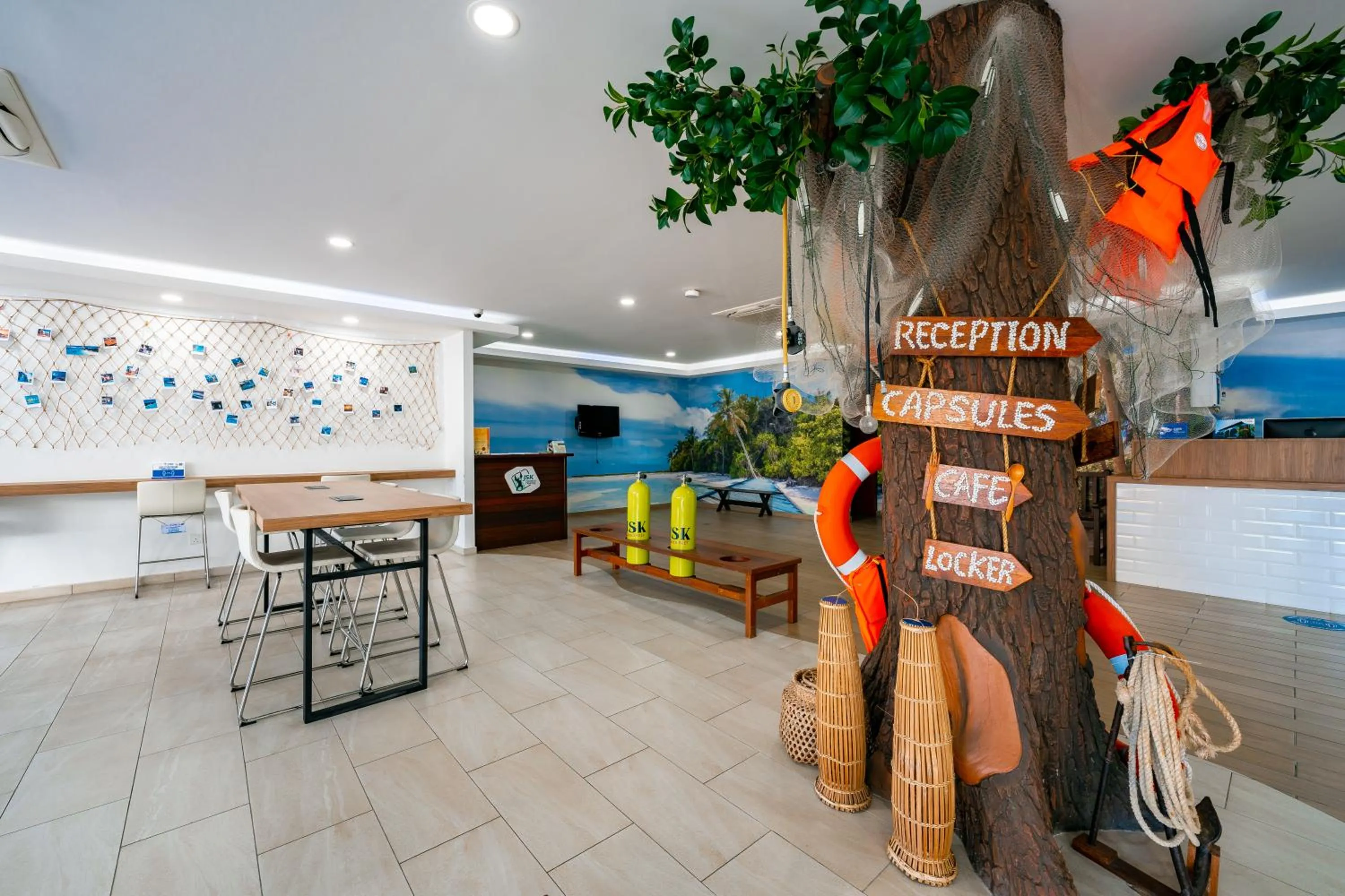 Lobby or reception in Jpod Capsule Hotel