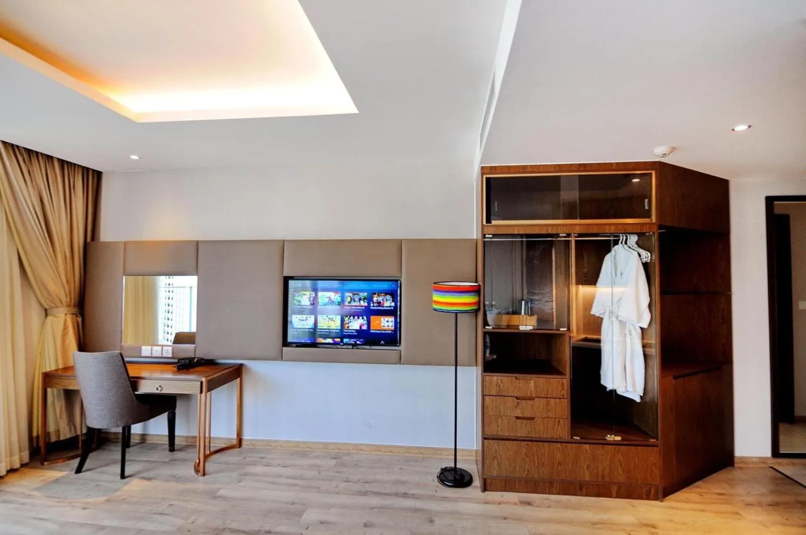 RIS Panorama Condotel