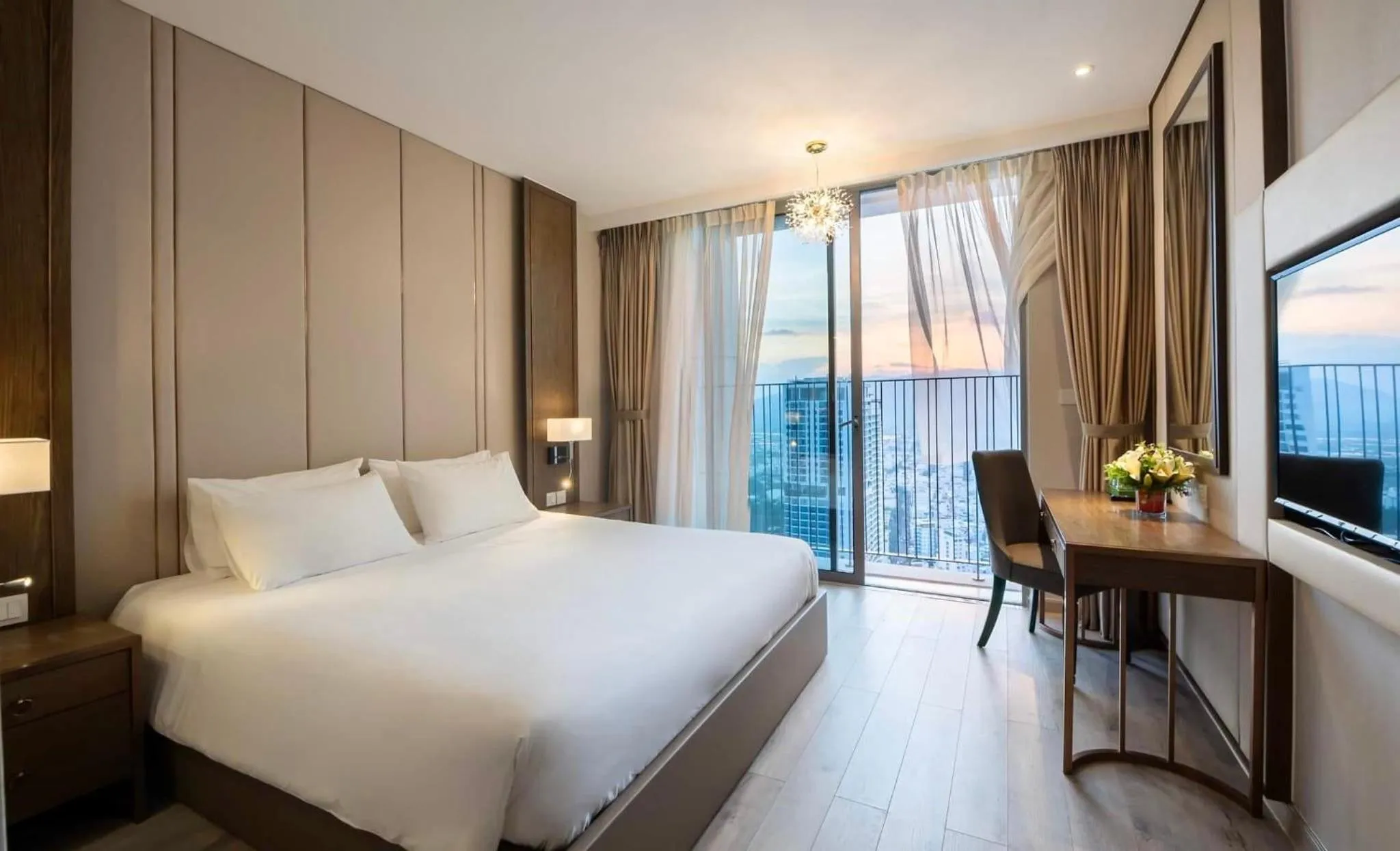 Bed in RIS Panorama Condotel