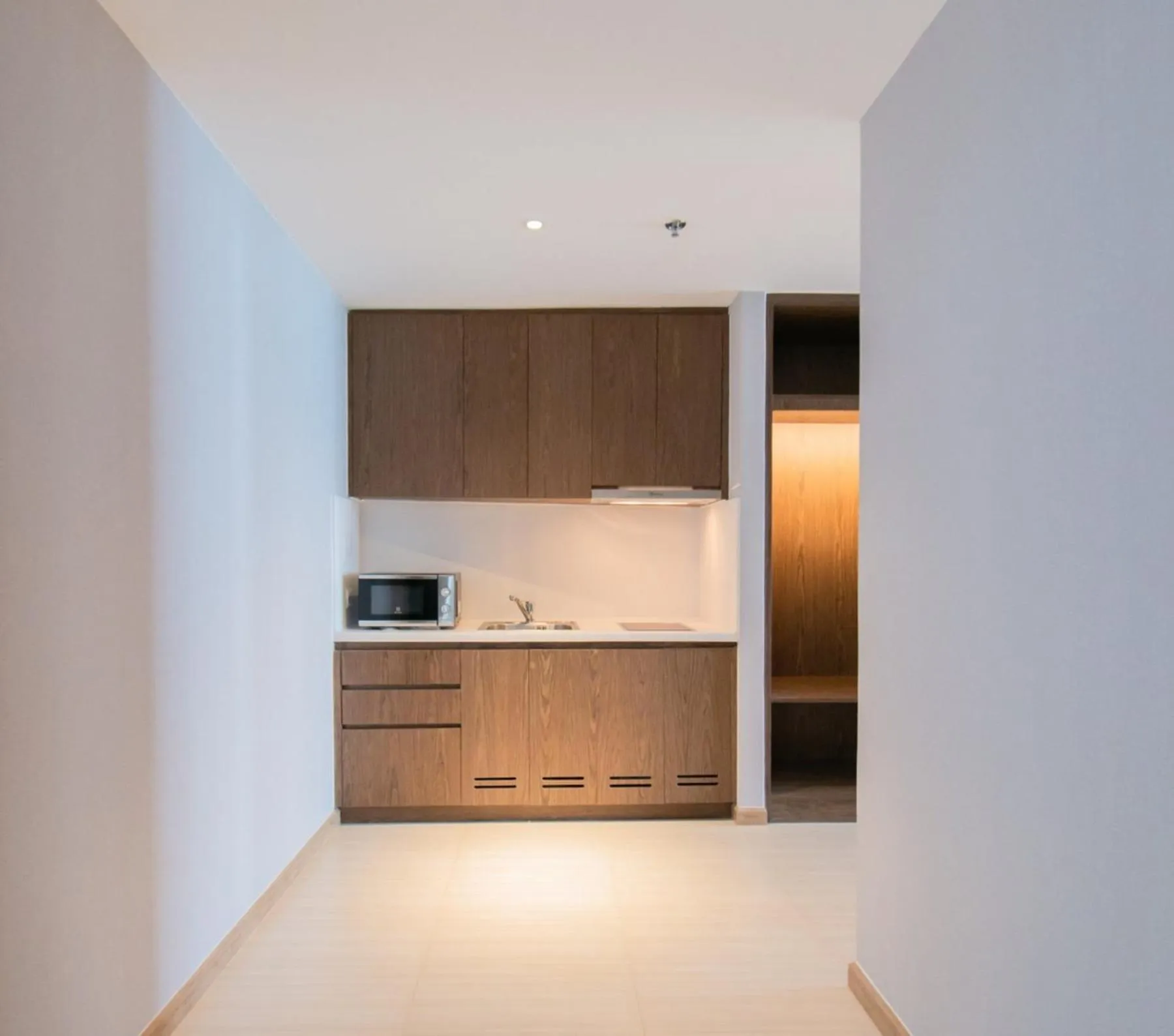 RIS Panorama Condotel