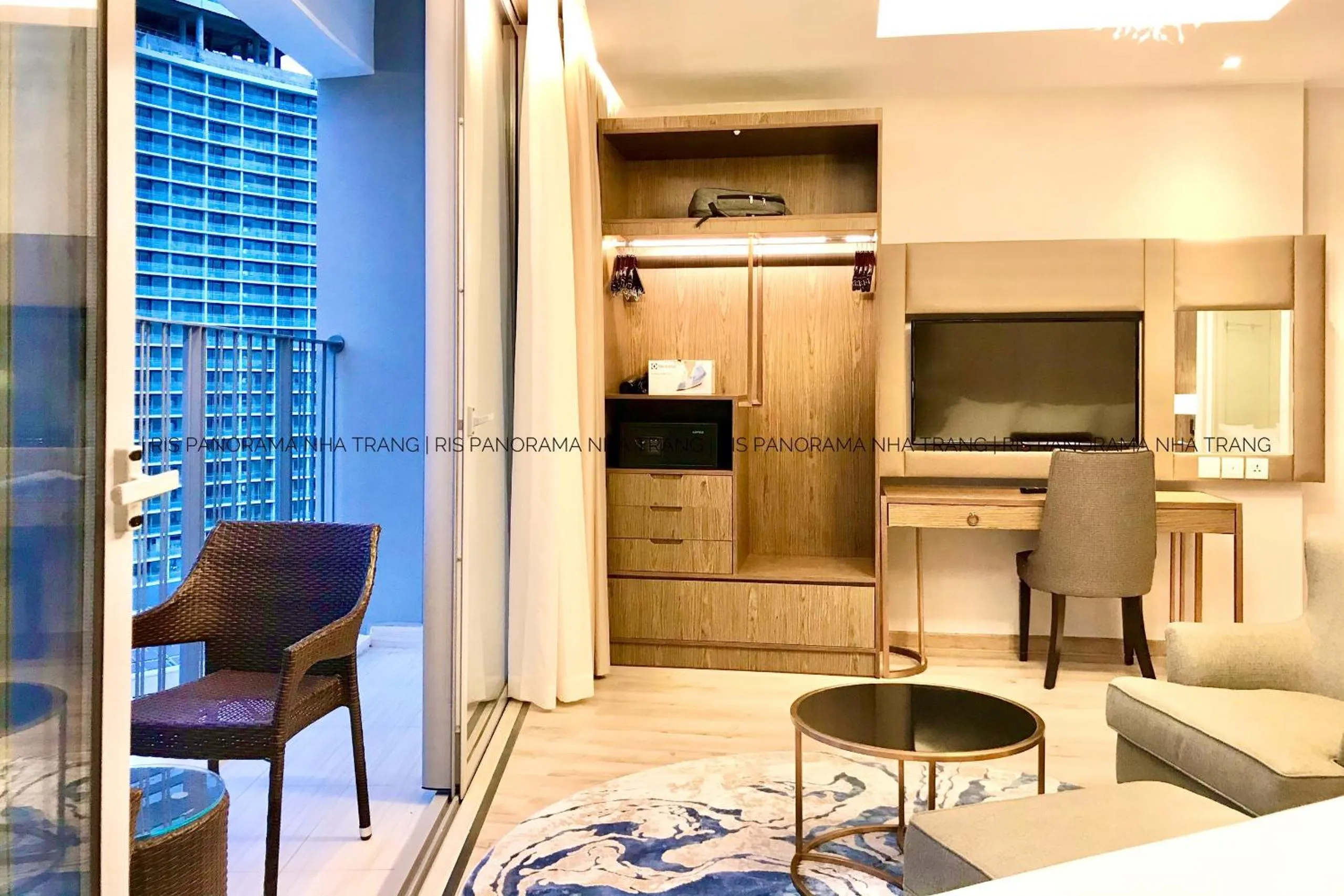 RIS Panorama Condotel