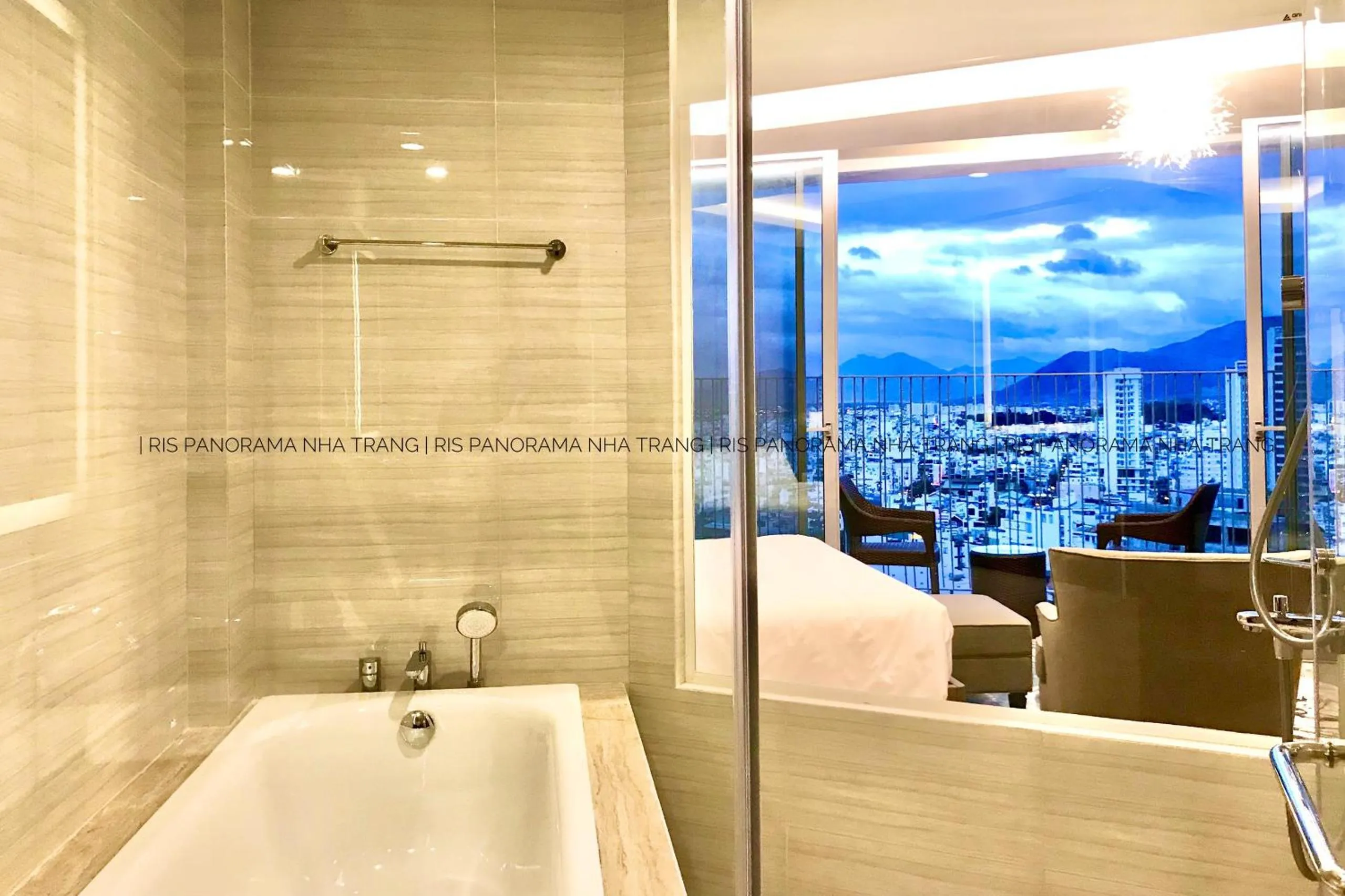 Bathroom in RIS Panorama Condotel