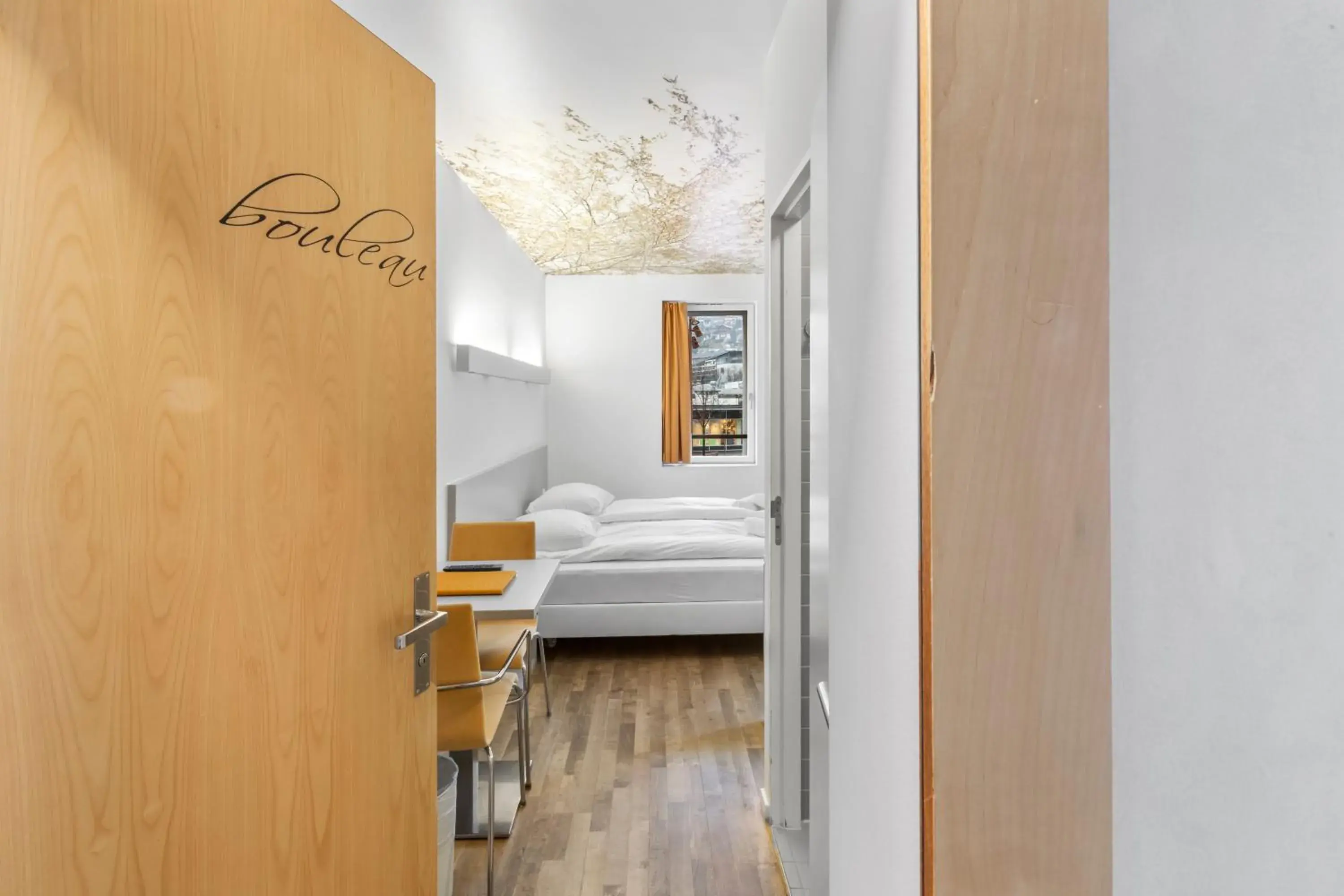 Twin Room in Hôtel de la Poste Sierre Twin Room in Hôtel de la Poste Sierre