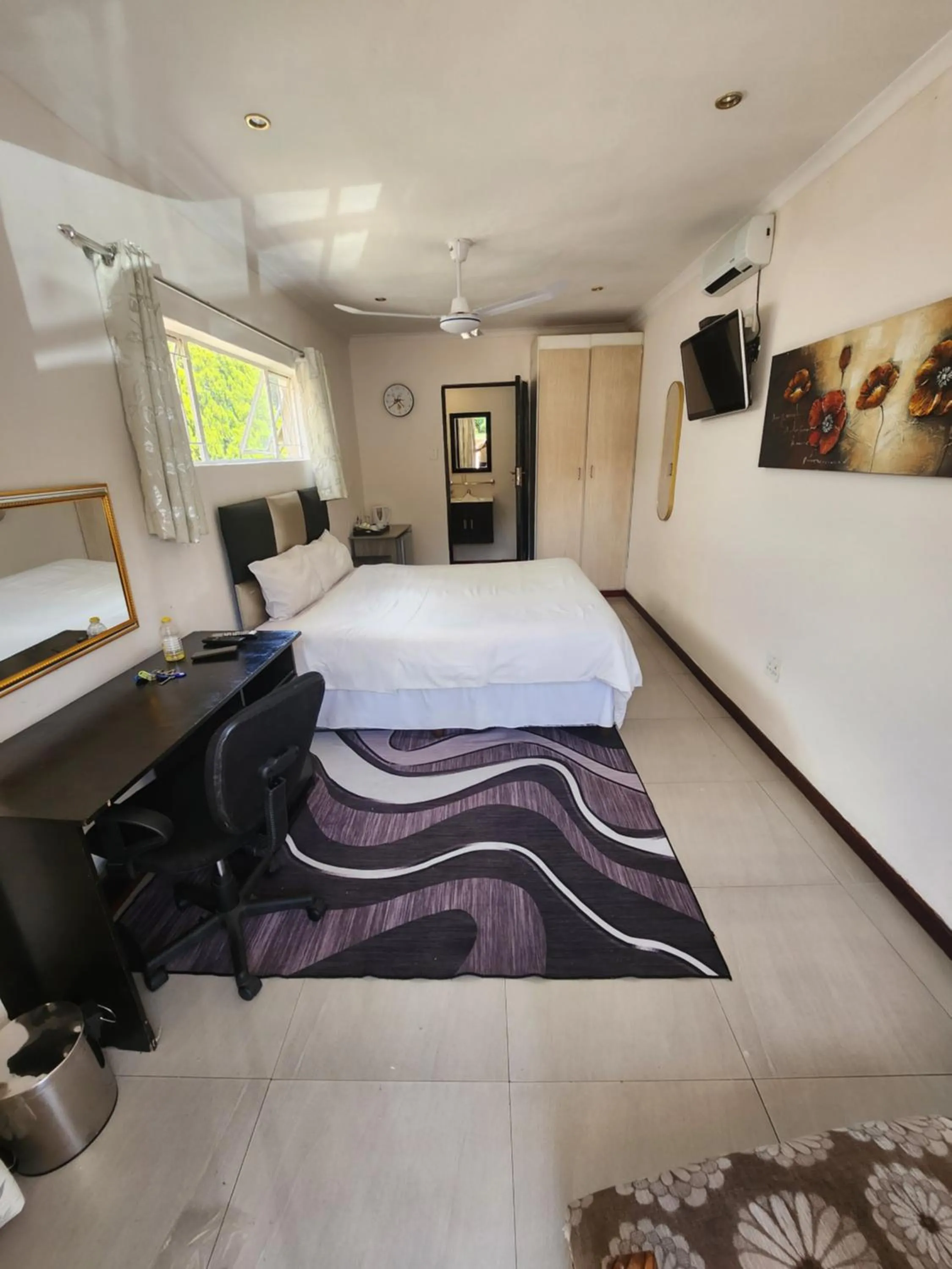 Bed in Winchester Lodge