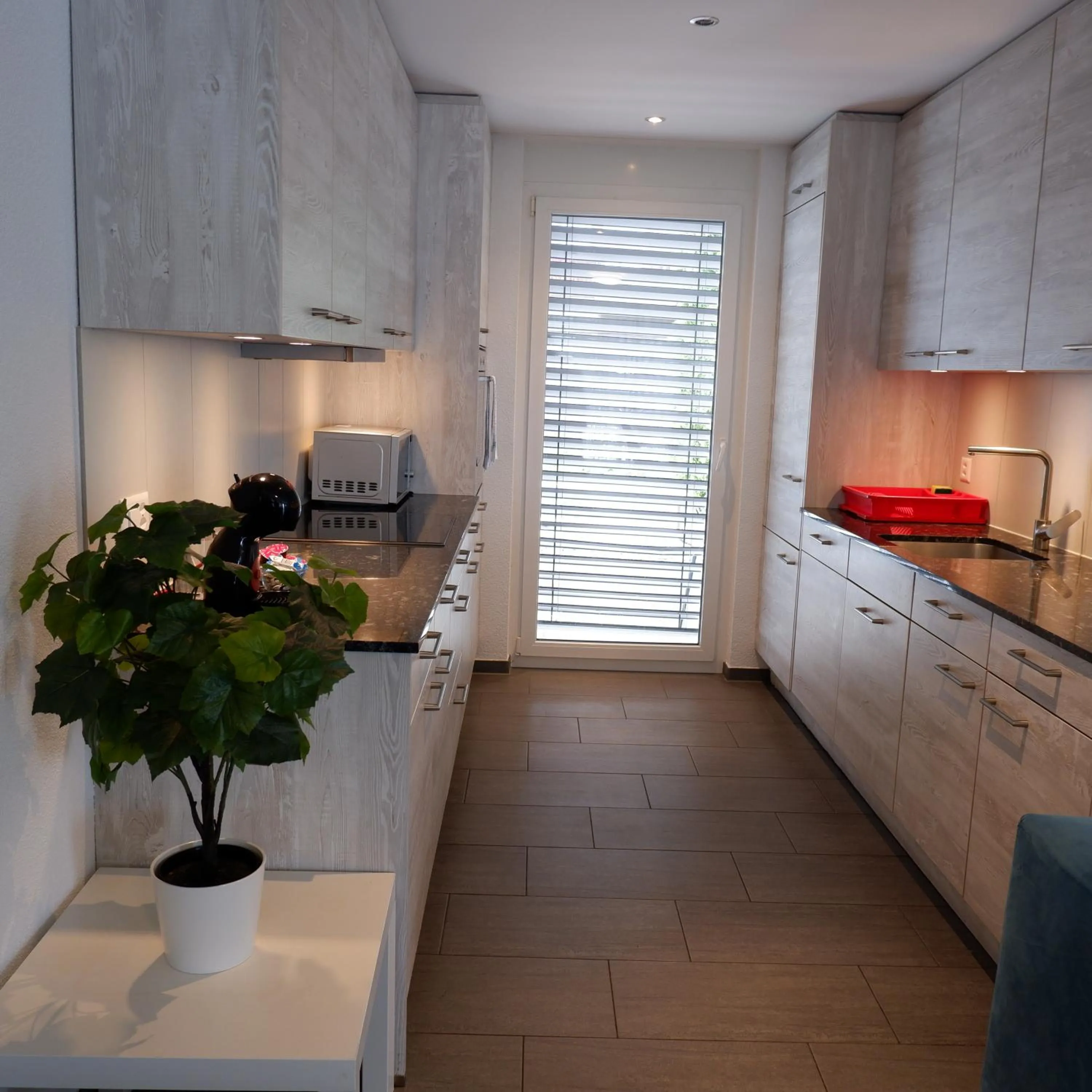 Kitchen or kitchenette in The Golf apartments